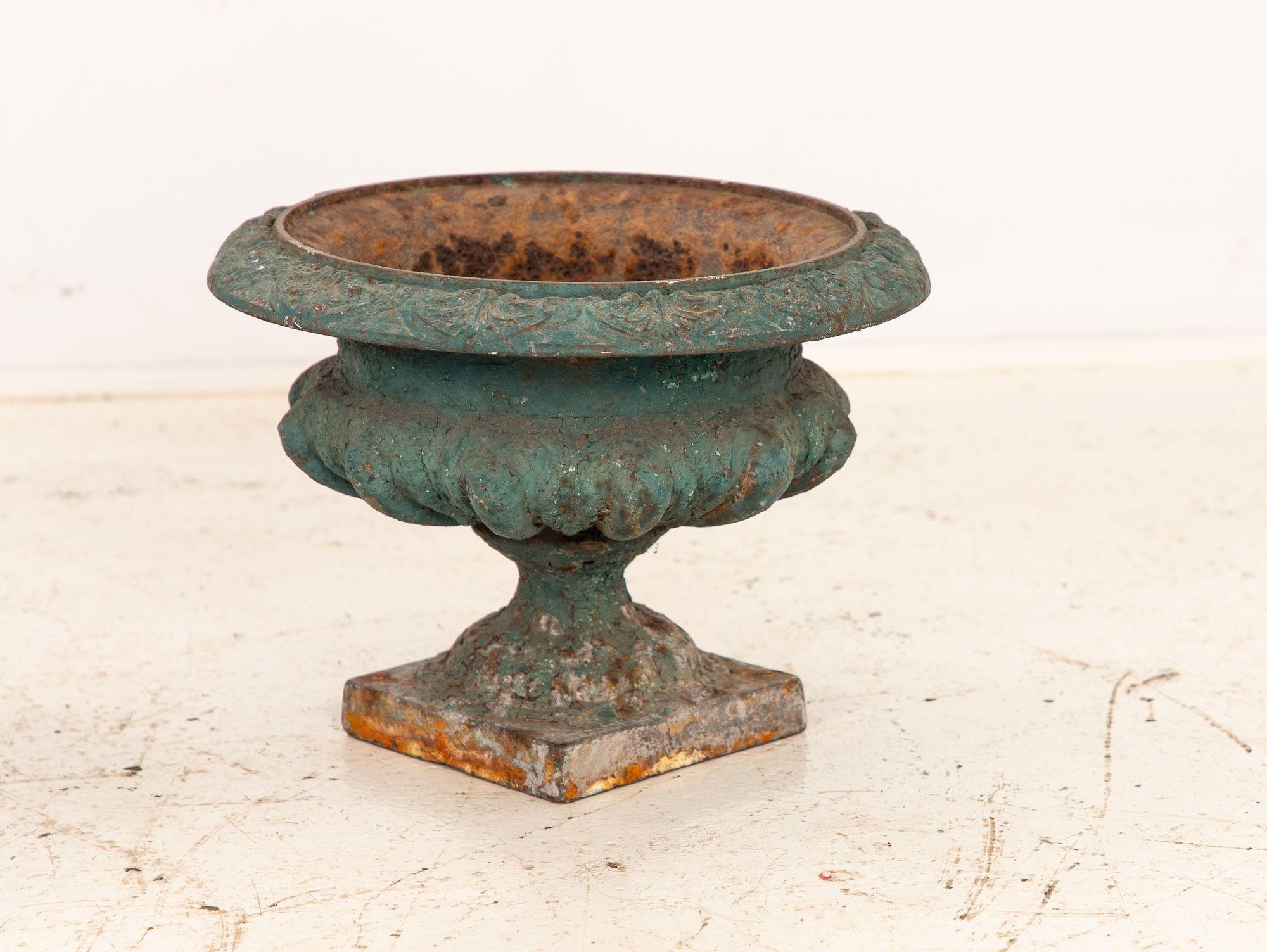 Pair Green Cast iron Urns, France Early 20th C. For Sale 2