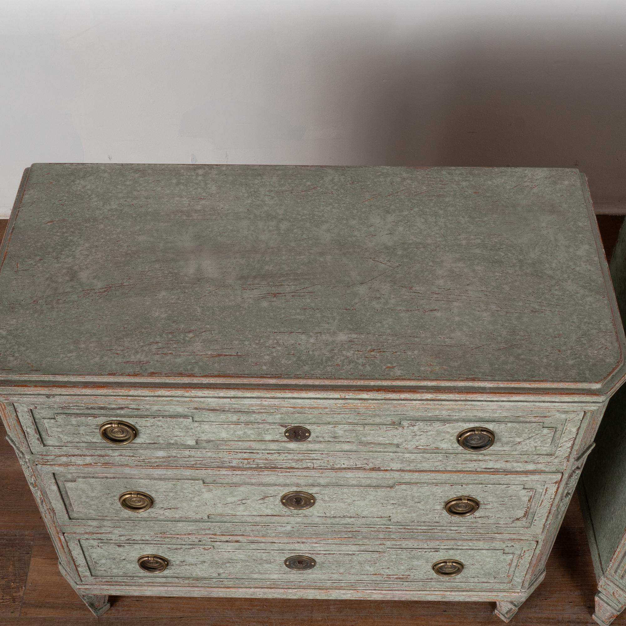 19th Century Pair, Green Gustavian Chest of Drawers from Sweden circa 1860