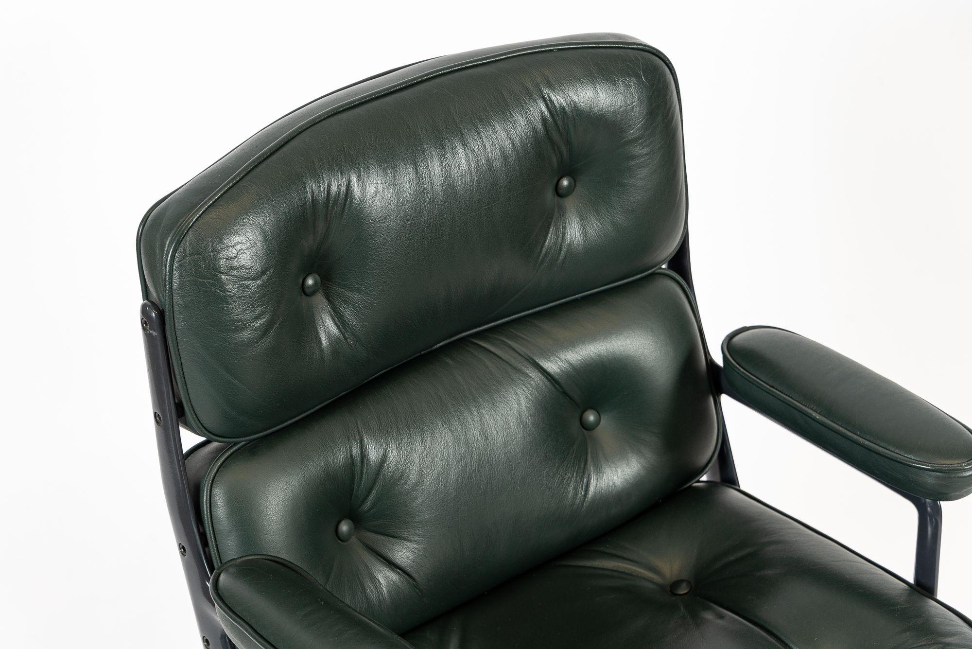 Pair Green Leather Time Life Office Chairs by Eames for Herman Miller 1996 For Sale 10