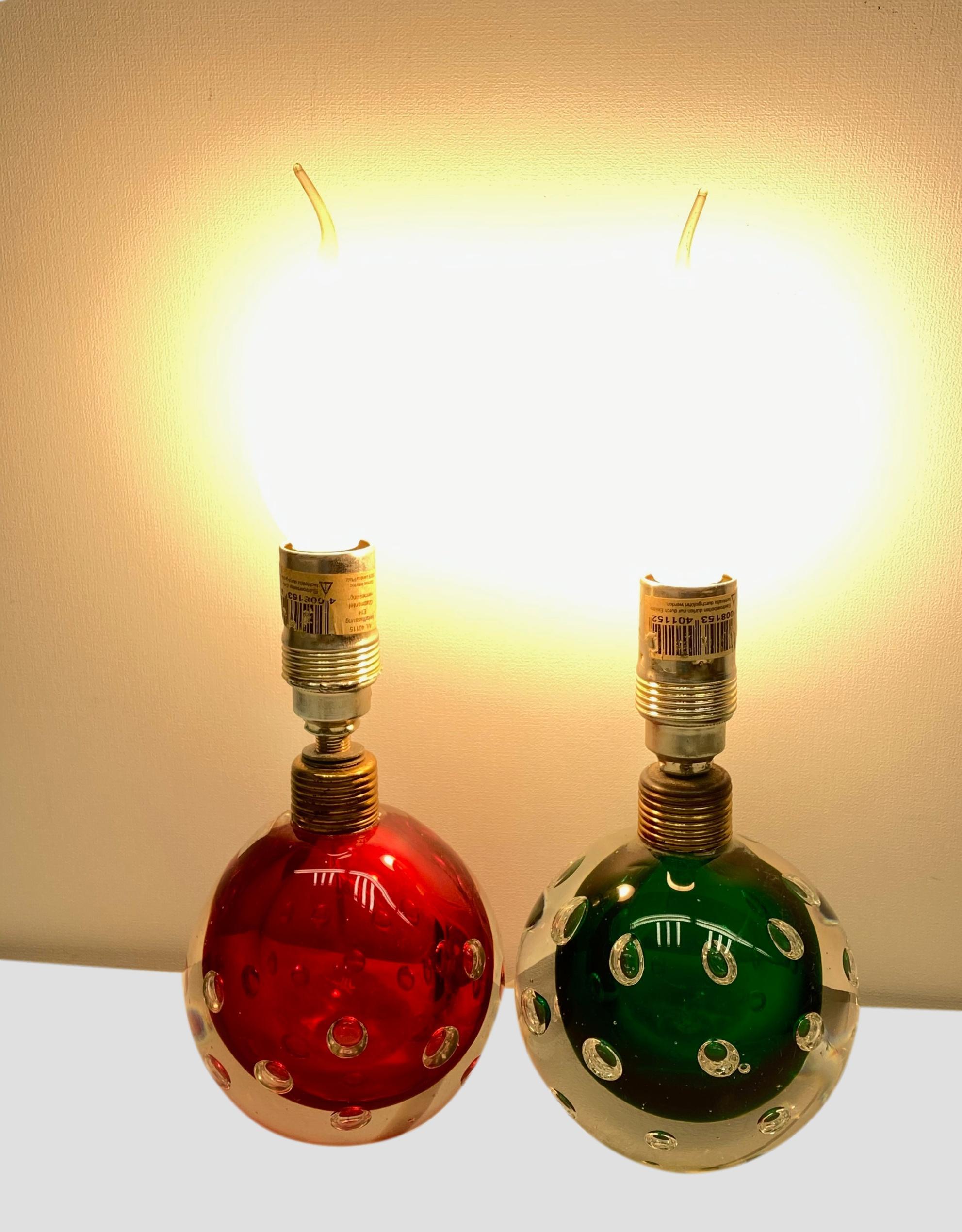 Mid-Century Modern Pair Green & Red Murano Glass Air Bubble Table Lamps Seguso dalla Venezia Venice For Sale