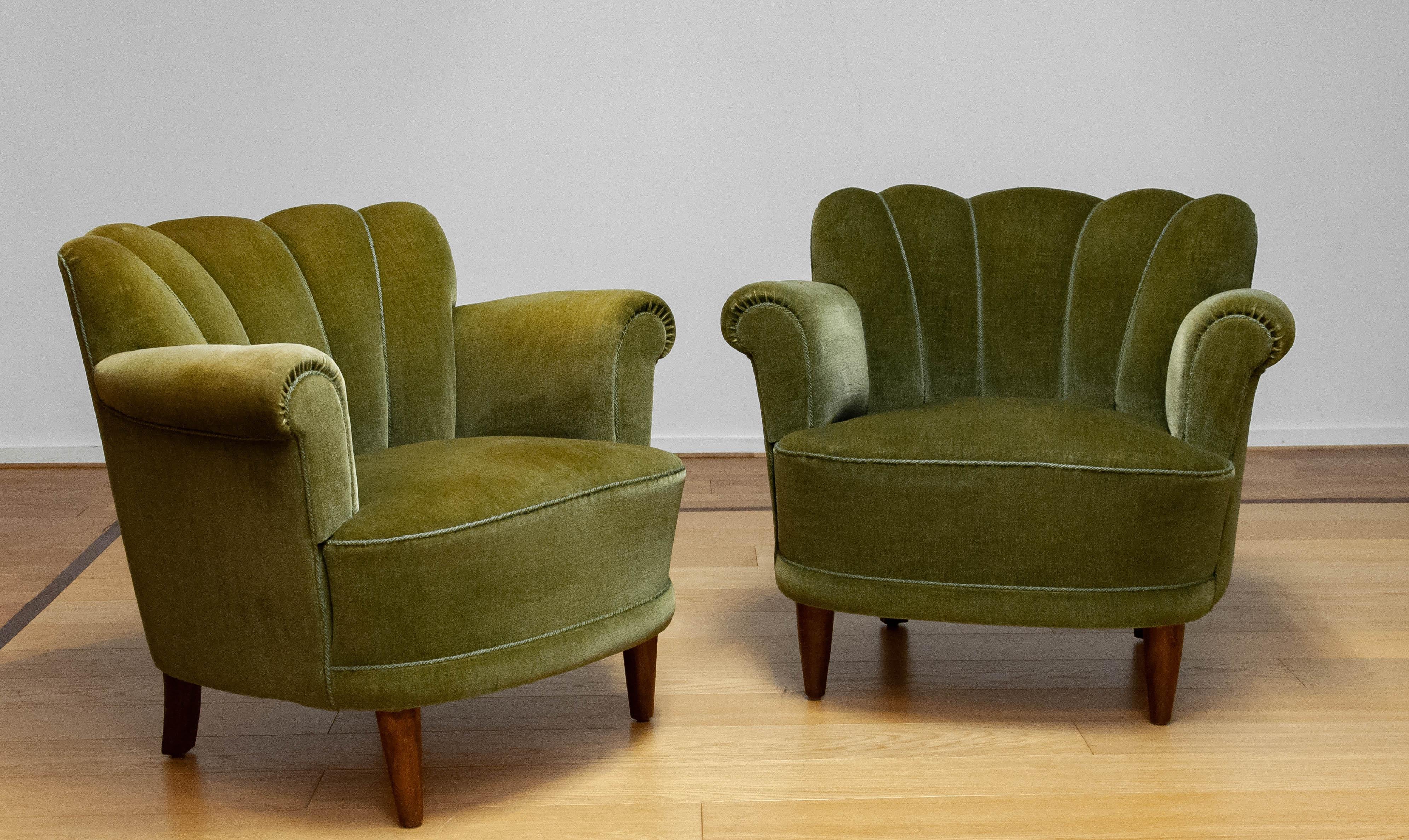 Mid-20th Century Pair Green Velvet Lounge Easy Chair Attributed To Carl-Johan Boman Finland 1940