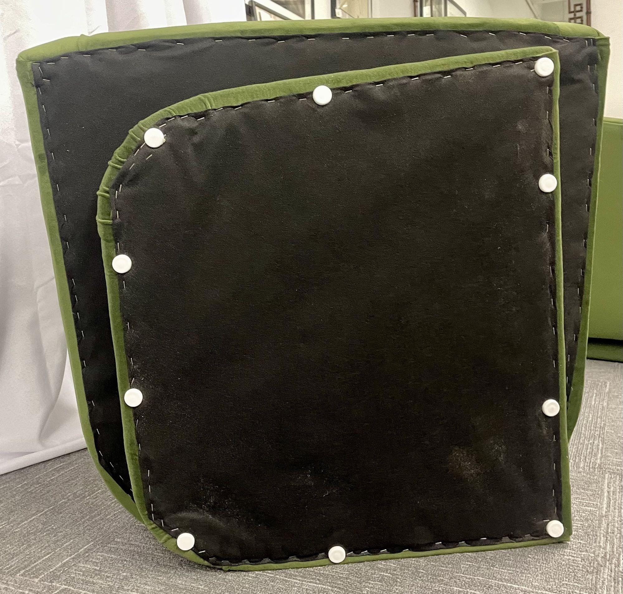 Pair Green Velvet Swivel Chairs In Good Condition For Sale In Stamford, CT