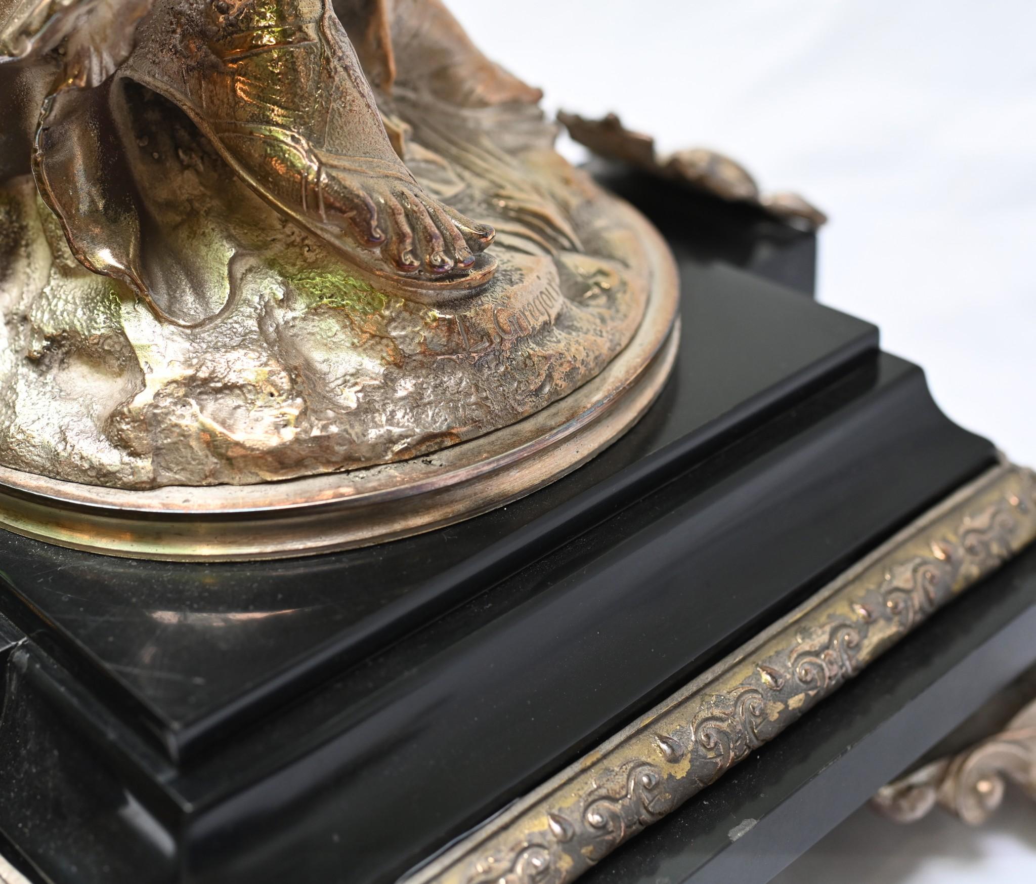 Gregoire Bronzefiguren-Glasschale versilbert versilbert, Paar im Angebot 6