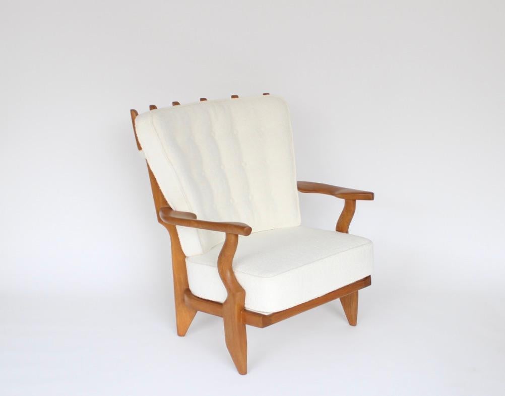 Mid-20th Century Pair Guillerme et Chambron Oak Petite Repos French Lounge Chairs Votre Maison