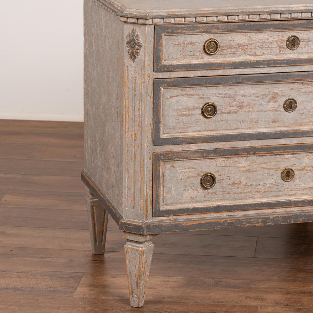 19th Century Pair, Gustavian Gray Painted Small Chest of Drawers, Sweden circa 1860-1880