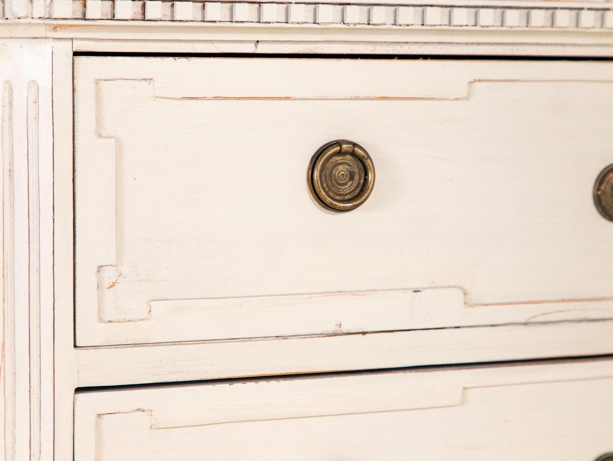 Pair Gustavian Style Chests of Drawers, Early 20th Century For Sale 5