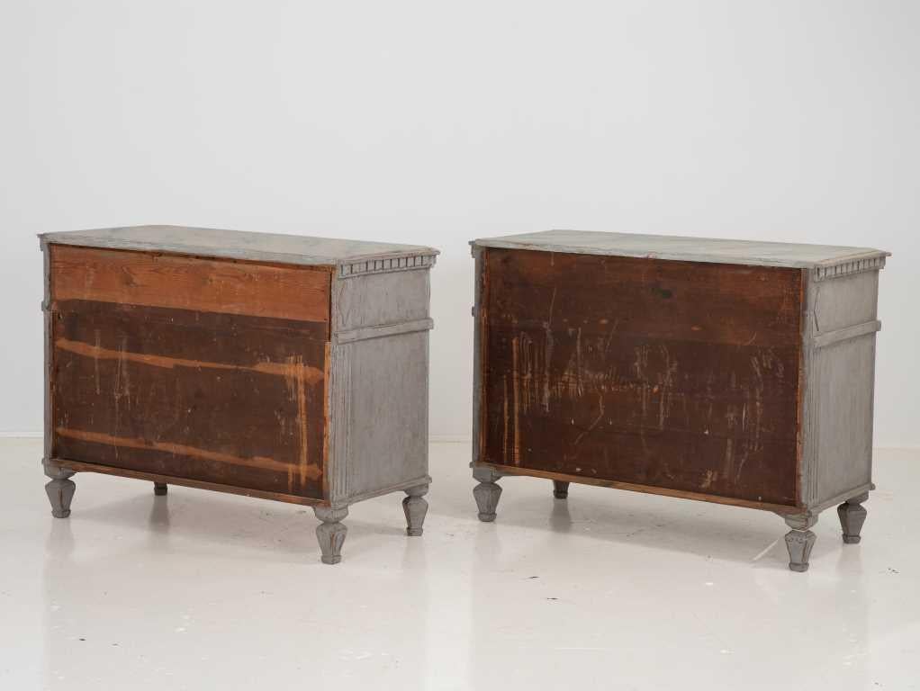20th Century Pair Gustavian Style Chests of Drawers