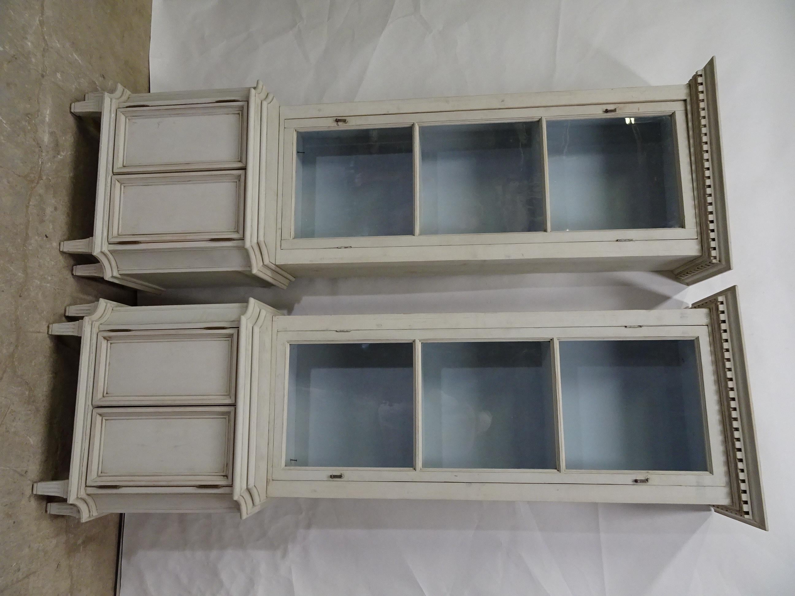 display cabinets for sale