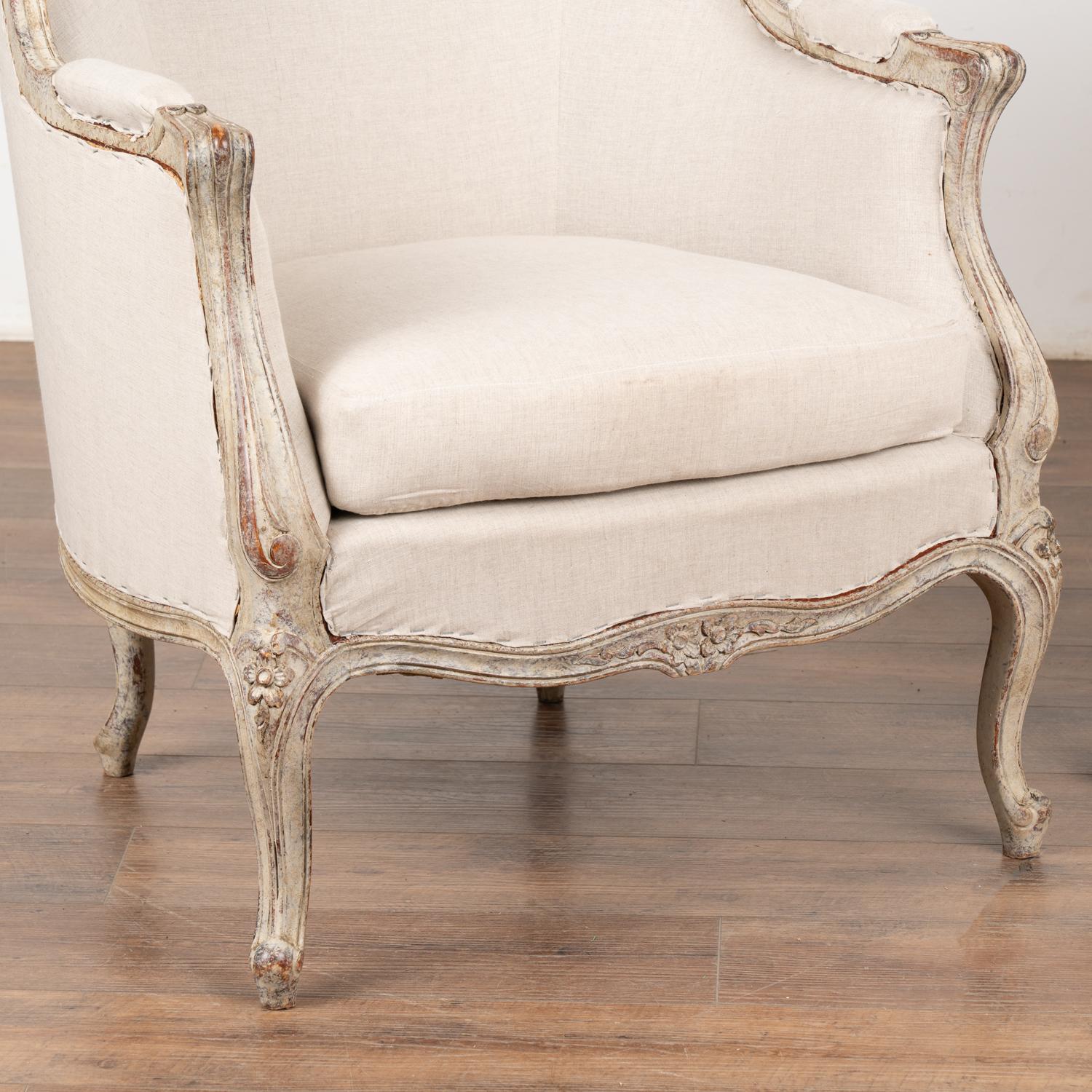 Linen Pair, Gustavian Style White Arm Chairs, Sweden circa 1940 For Sale