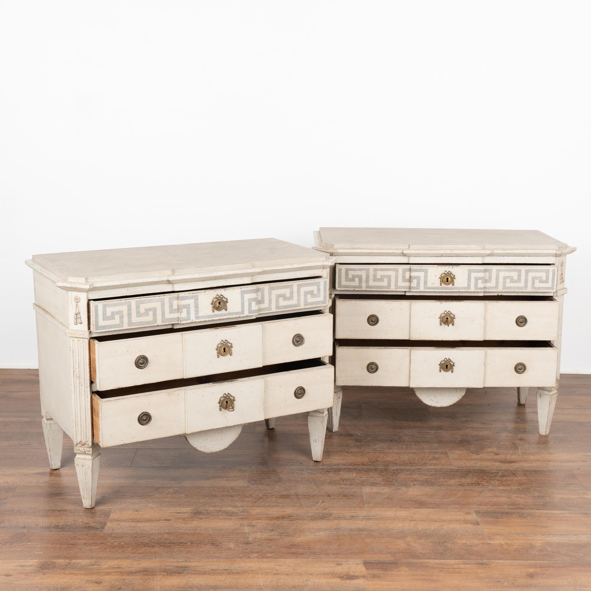 Swedish Pair, Gustavian White Chest of Drawers Sweden circa 1860-80 For Sale