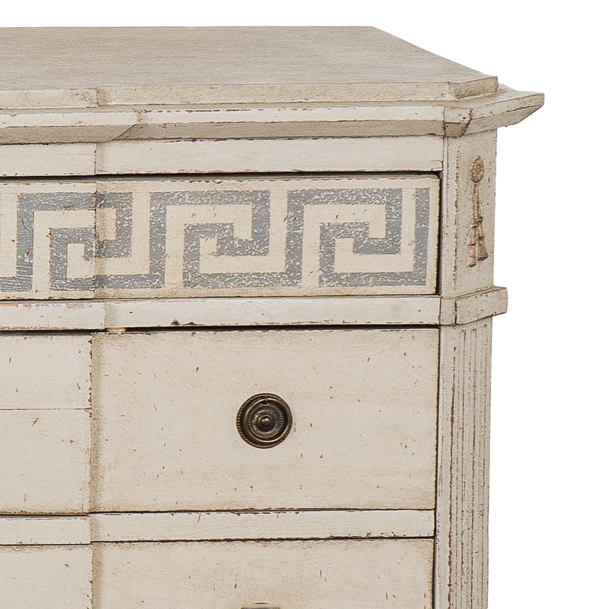 Pair, Gustavian White Chest of Drawers Sweden circa 1860-80 For Sale 2