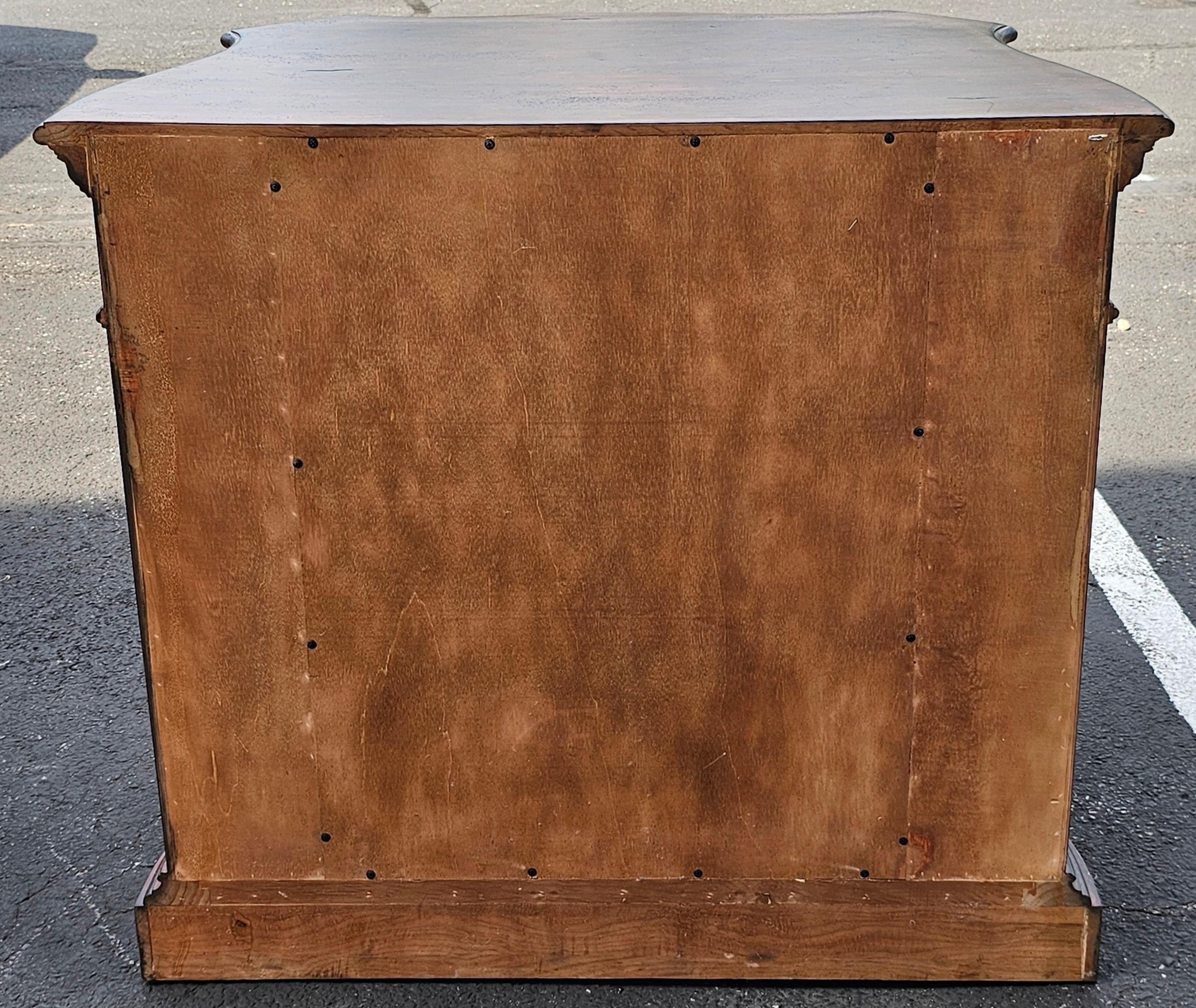 Pair Habersham Biltmore Fruitwood Serpentine Bachelor Chests of Drawers Island For Sale 4