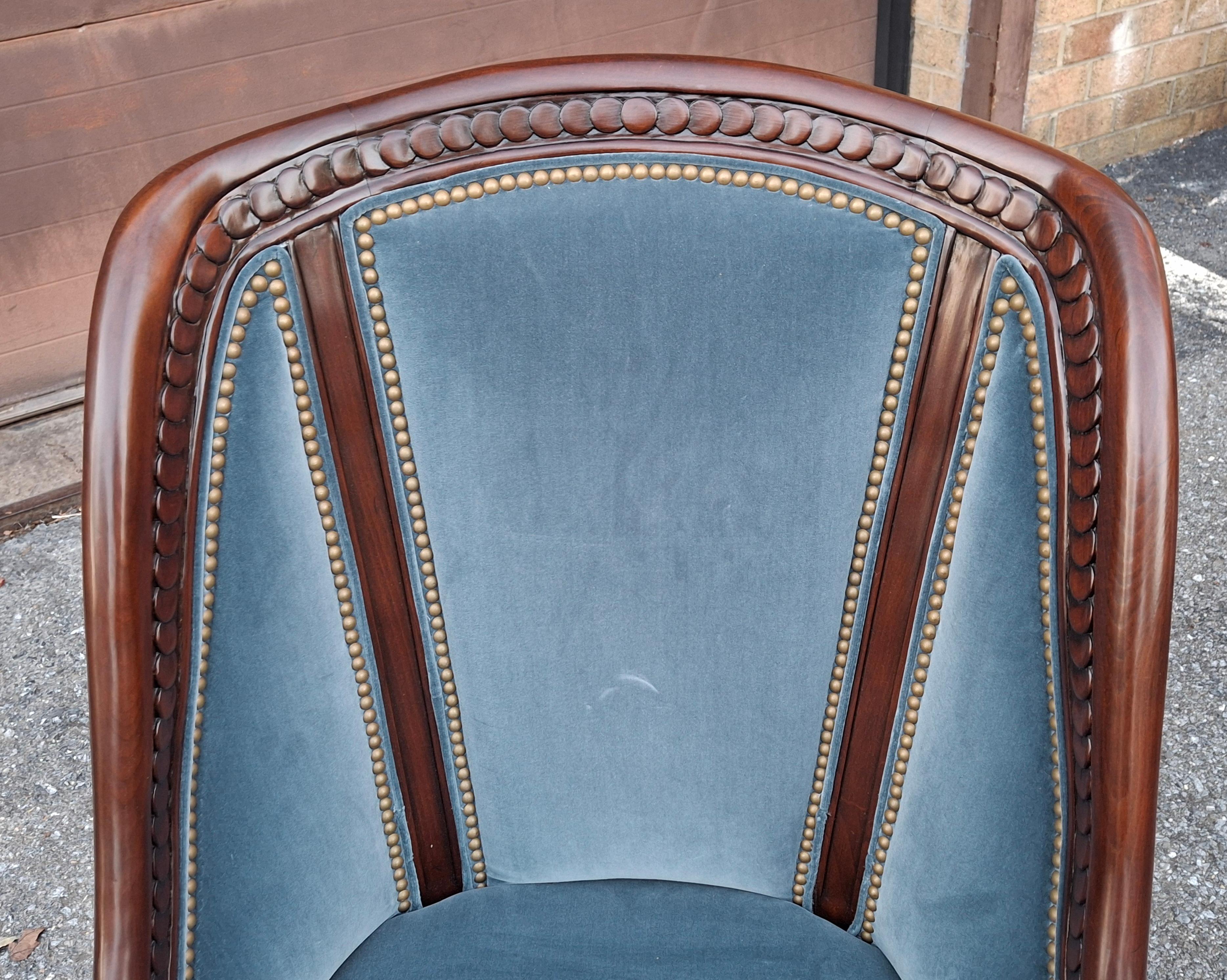 Paar Hancock & Moore Georgian Style Mahagoni und blauer Samt gepolsterte Stühle im Angebot 5