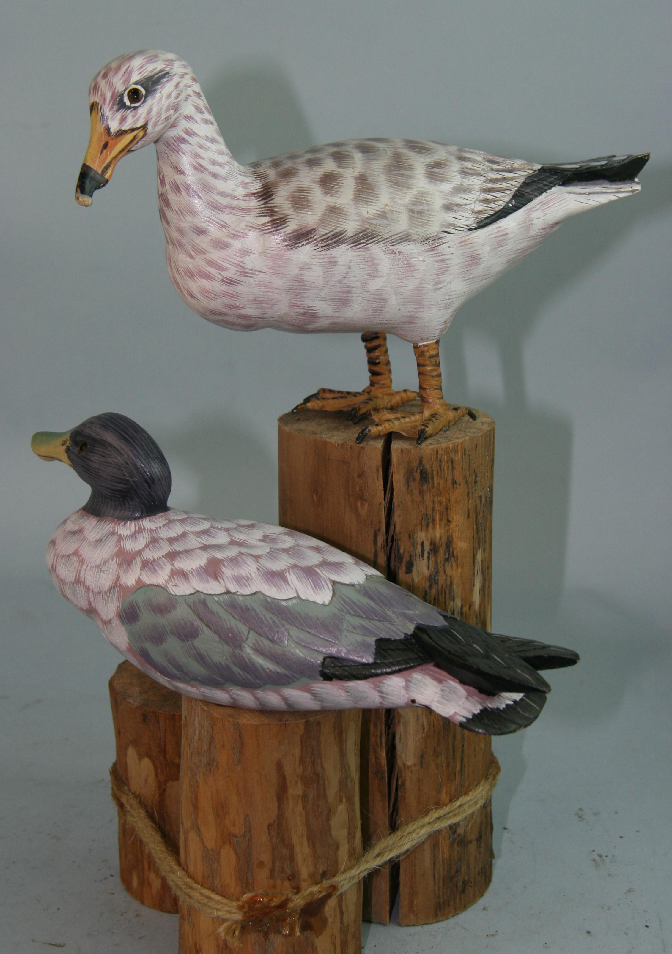 1238 beautiful hand carved and painted sea bird sculpture.