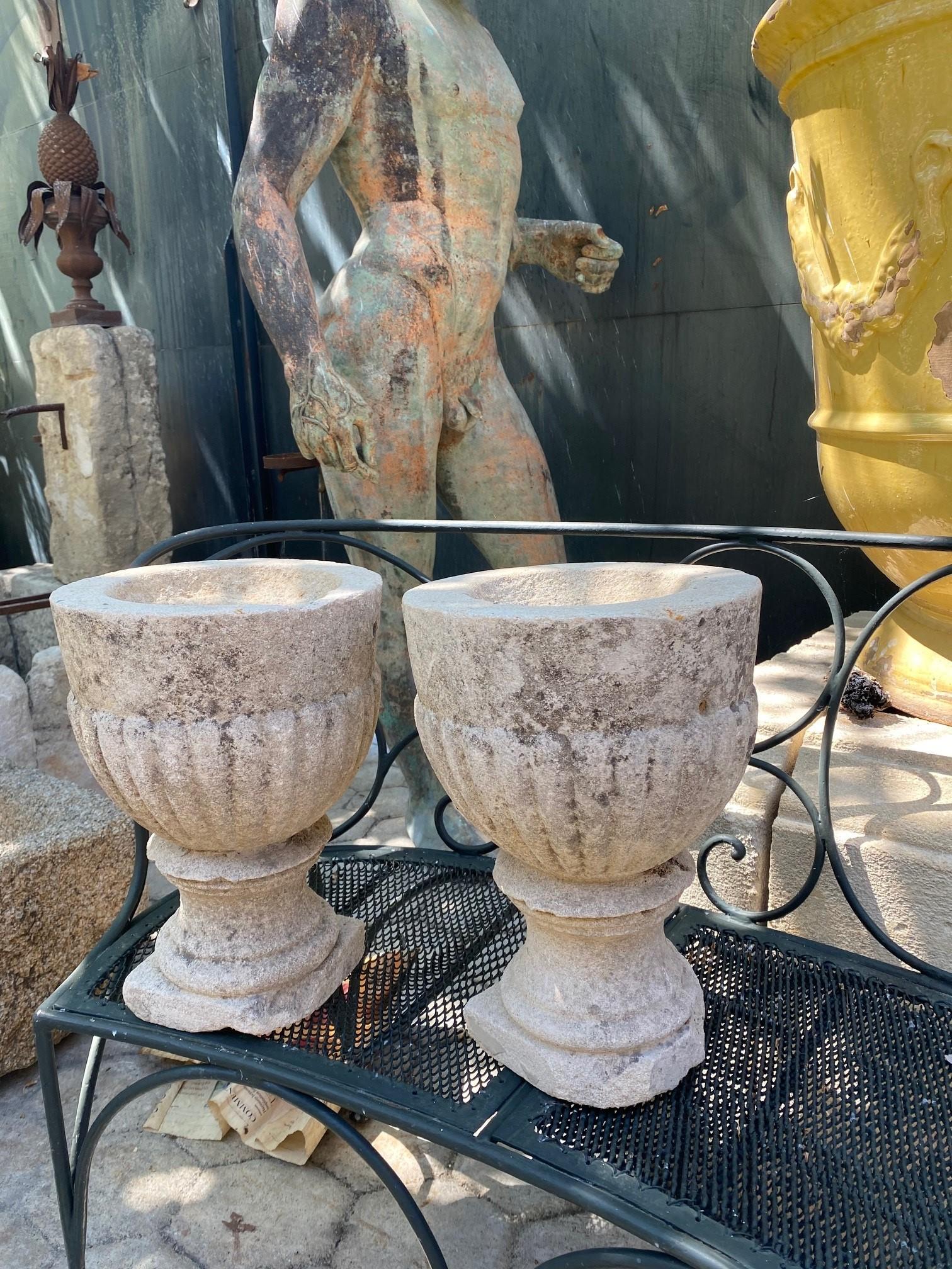 Pair Hand Carved Stone Pillar Finials Decorative Urns Vase Rustic Antiques LA CA 5