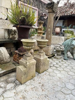 Pair Hand Carved Stone Pillar Finials Decorative Urns Vase Rustic Jardinières Ca