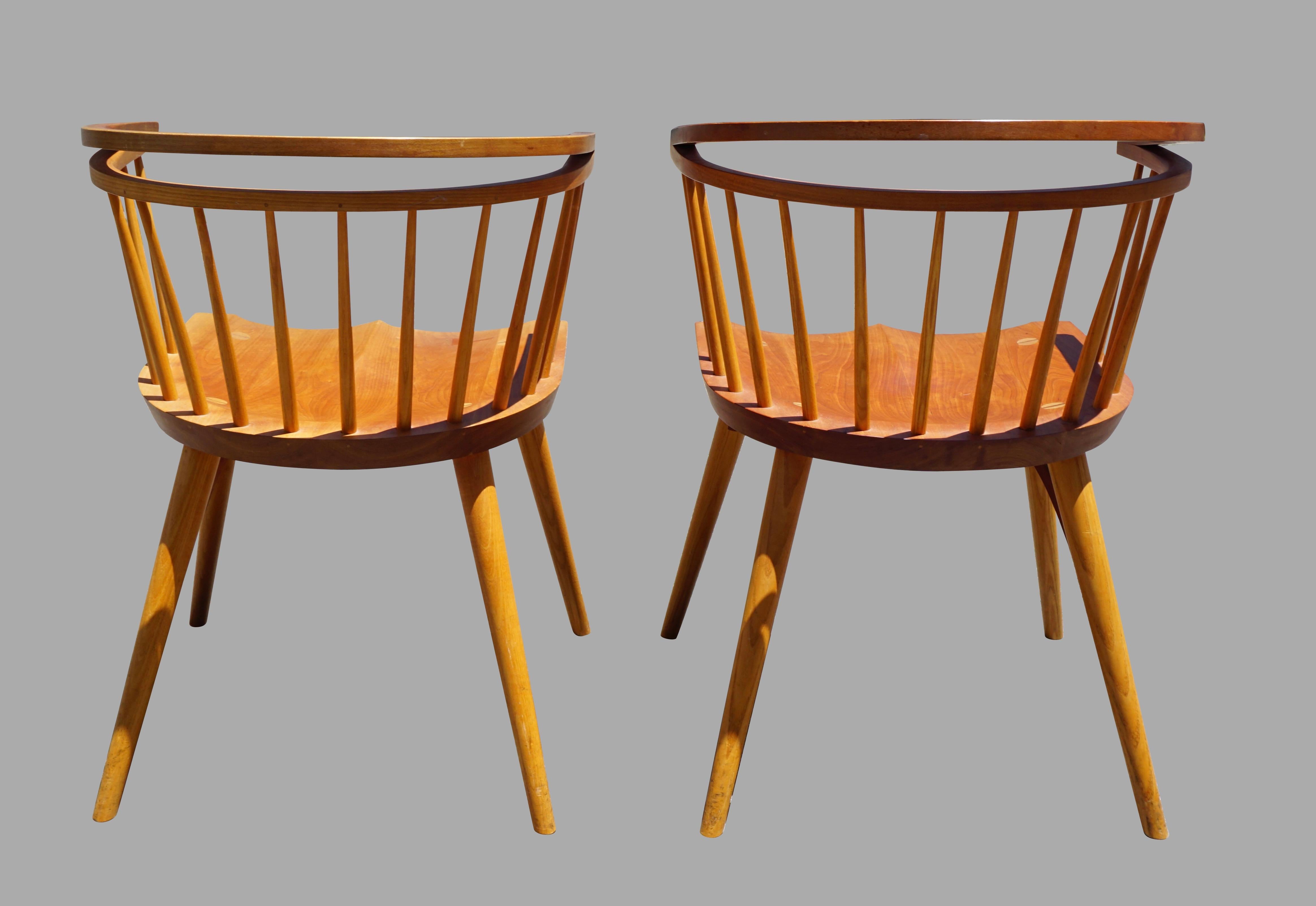 Pair Handmade Cherry Stickback Armchairs by Thomas Moser Signed by Makers In Good Condition In San Francisco, CA