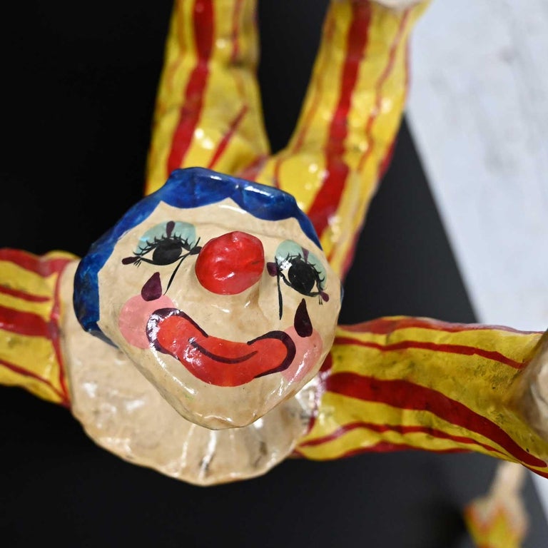 Pair Handmade Painted Acrobatic Papier Mache Clowns Mexico Attr Jeanne Valentine For Sale 4