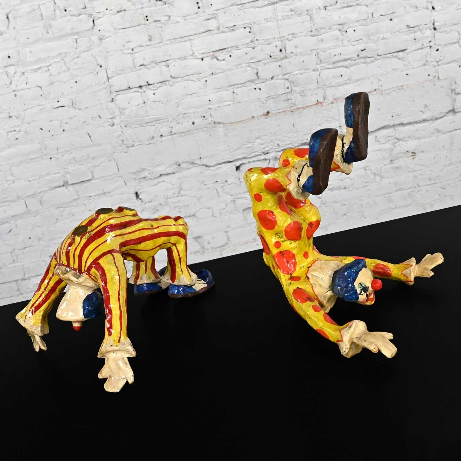 Pair Handmade Painted Acrobatic Papier Mache Clowns Mexico Attr Jeanne Valentine For Sale 2