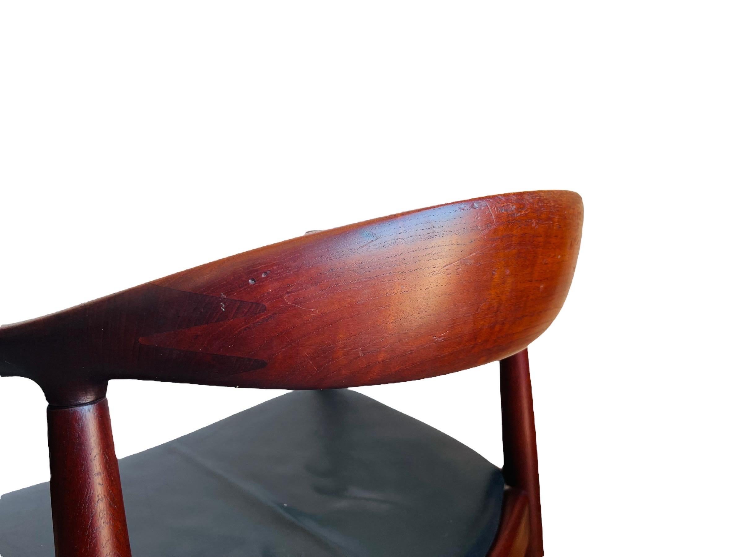 Cuir Paire « The Chair » (la chaise) de Hans J. Wegner JH503 pour Johannes Hansen  en vente
