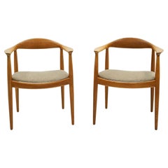 Pair Hans J. Wegner "the Chair" Model JH503 in Oak for Johannes Hansen. Signed
