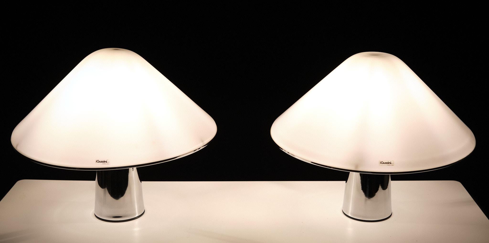 Pair Harvey  Guzzini  Elpis  Mushroom Table lamps  1970s Italy In Good Condition For Sale In Den Haag, NL