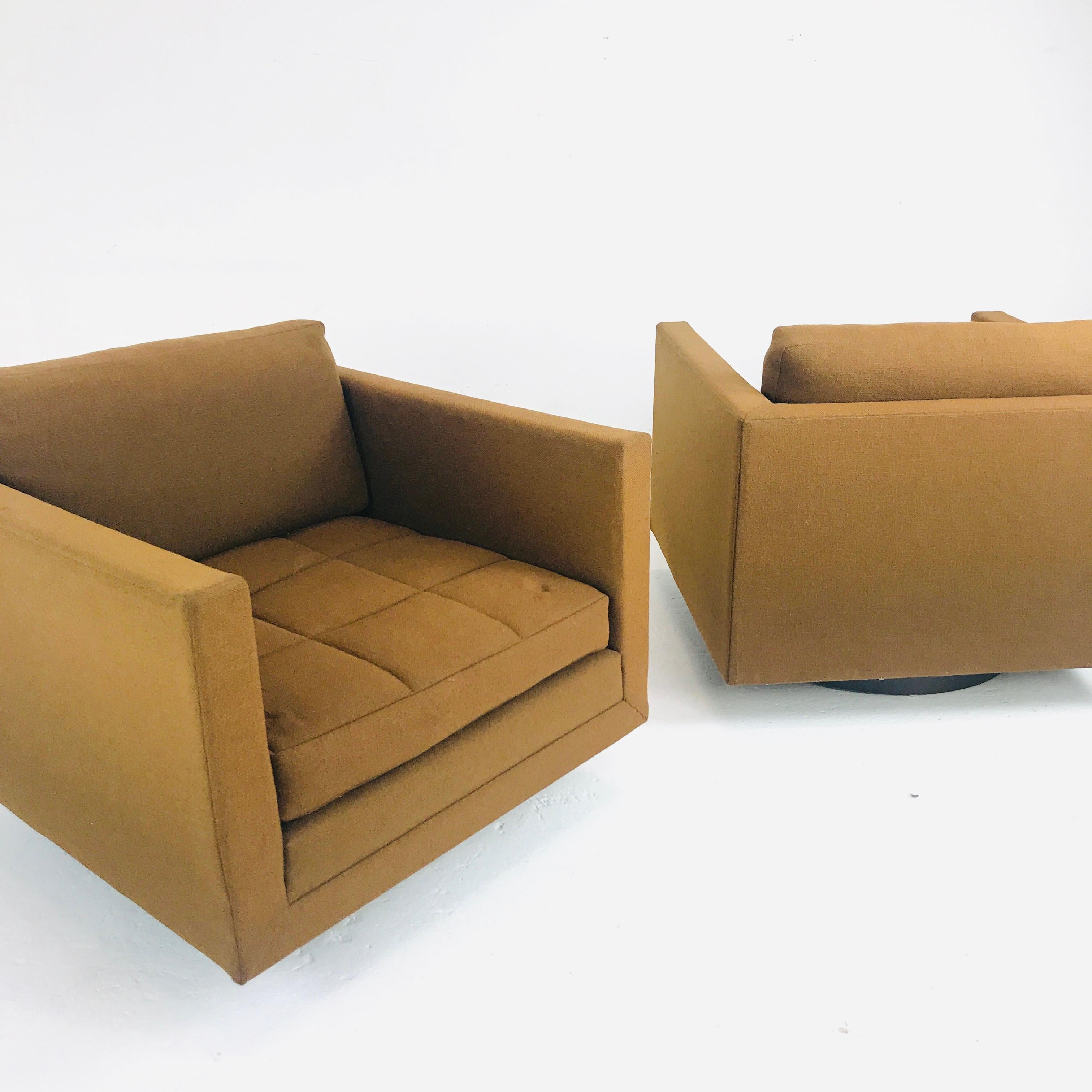 Pair of Harvey Probber Cube Swivel Chairs, Signed (Polster)