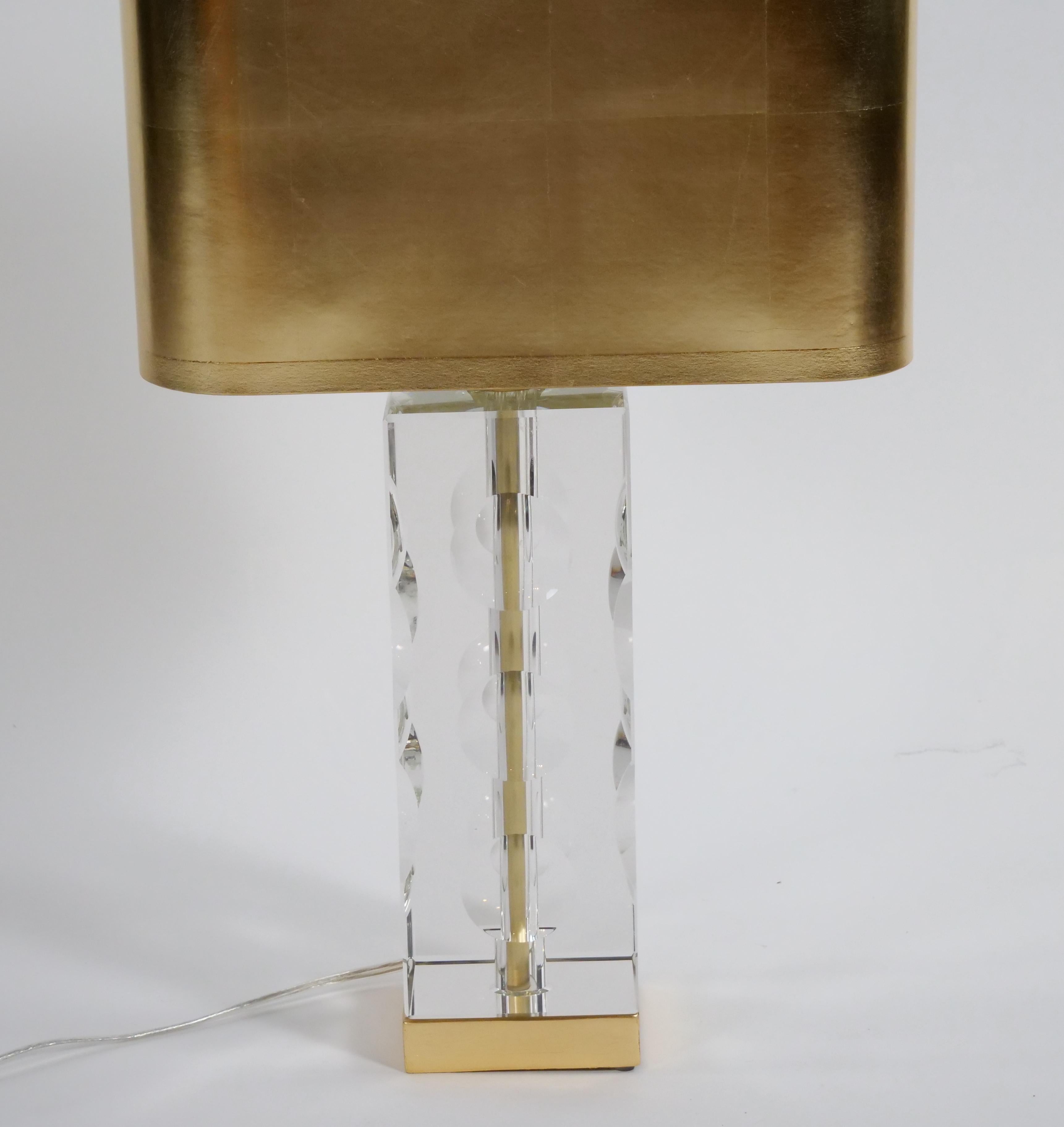 Paire de lampes de bureau italiennes de style Art déco en verre taillé en vente 1