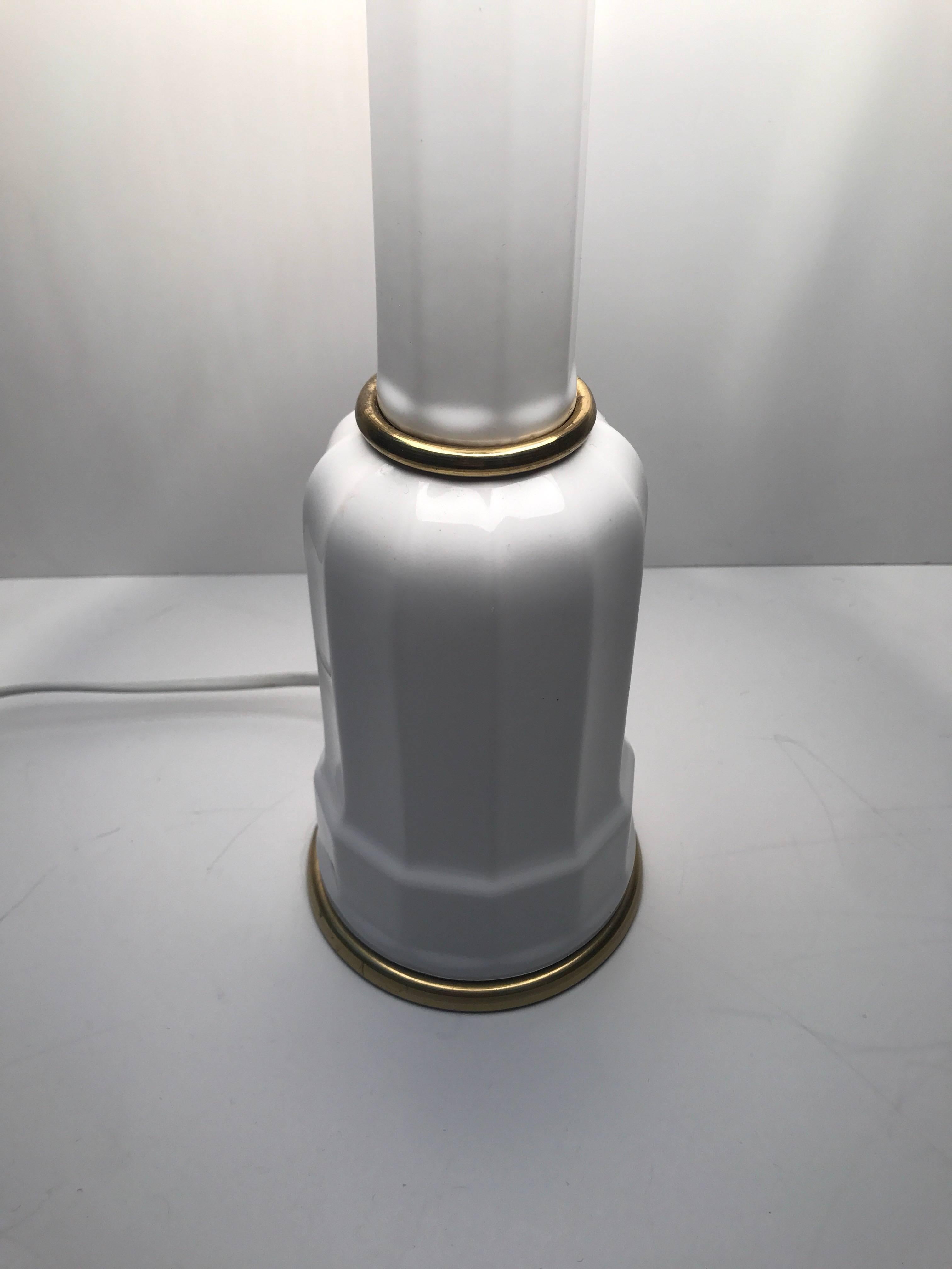 Mid-20th Century Pair of Heiberg Art Deco Brass and Porcelain Lamps Denmark Medium Size Model For Sale