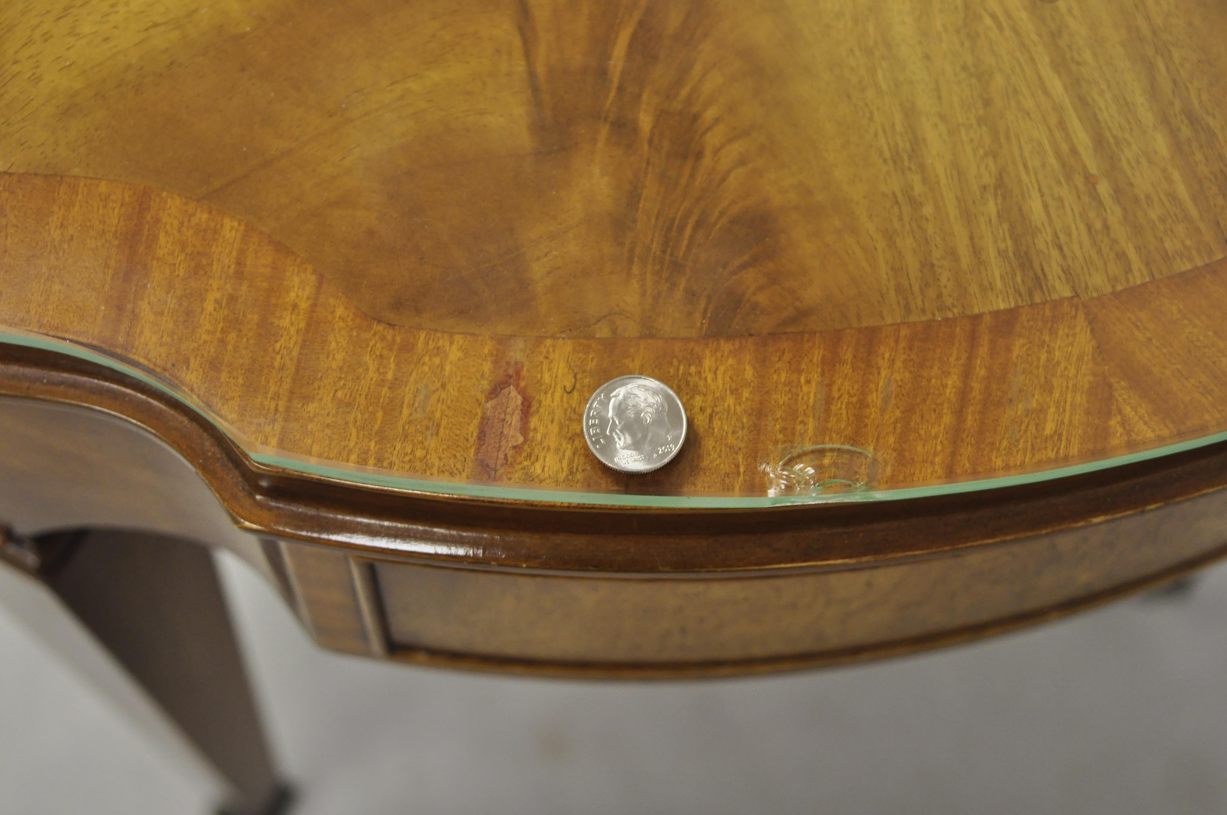 20th Century Pair of Heirloom Weiman Crotch Flame Mahogany Federal One Drawer Side End Tables