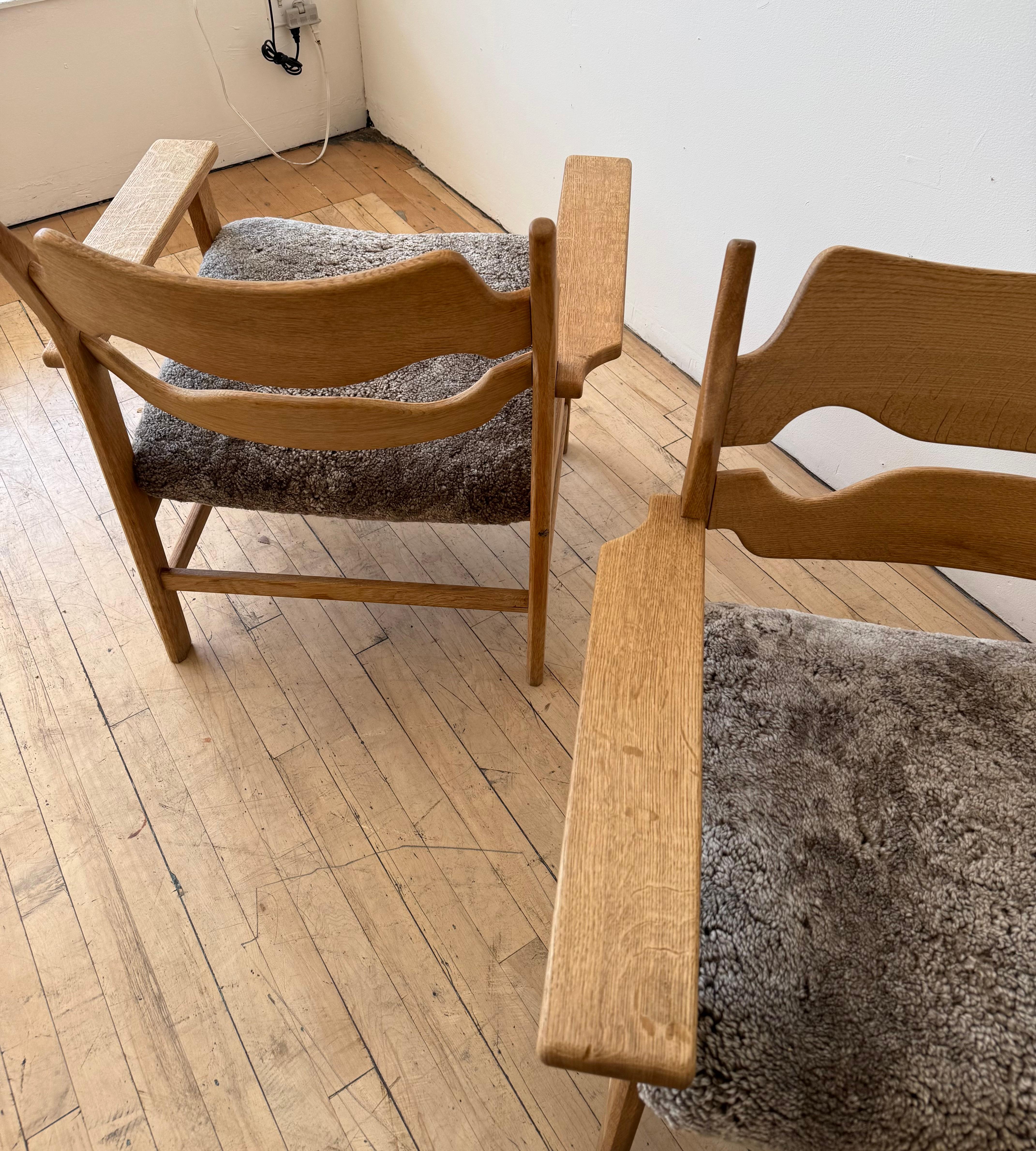 Pair Henning Kjaernulf lounge chairs In Good Condition For Sale In Salt Lake City, UT