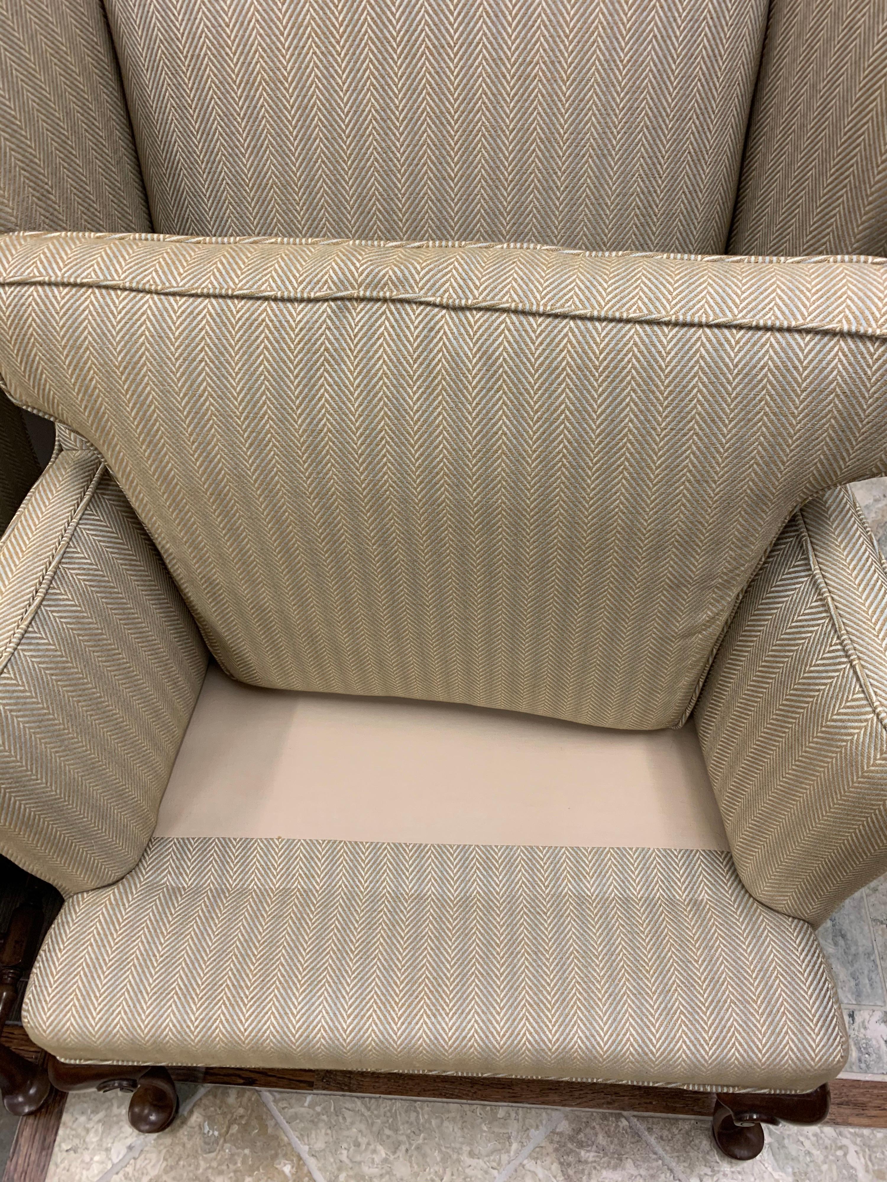 Pair of Henredon Chippendale Wingback Reading Chairs In Good Condition In West Hartford, CT