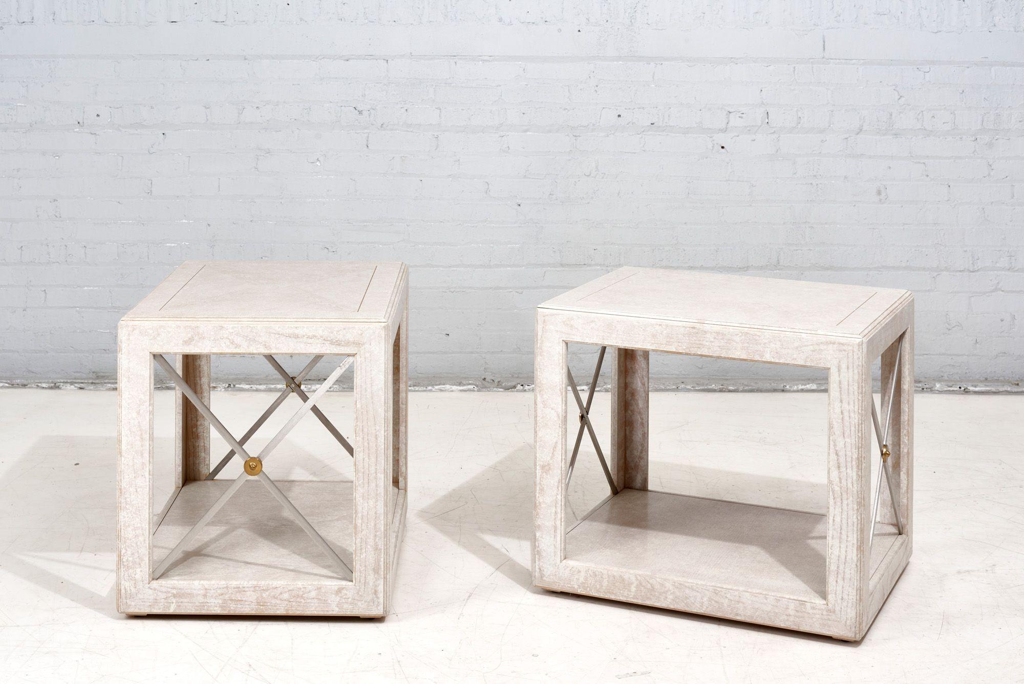 Pair Henredon Side/End Tables, 1980 In Good Condition In Chicago, IL