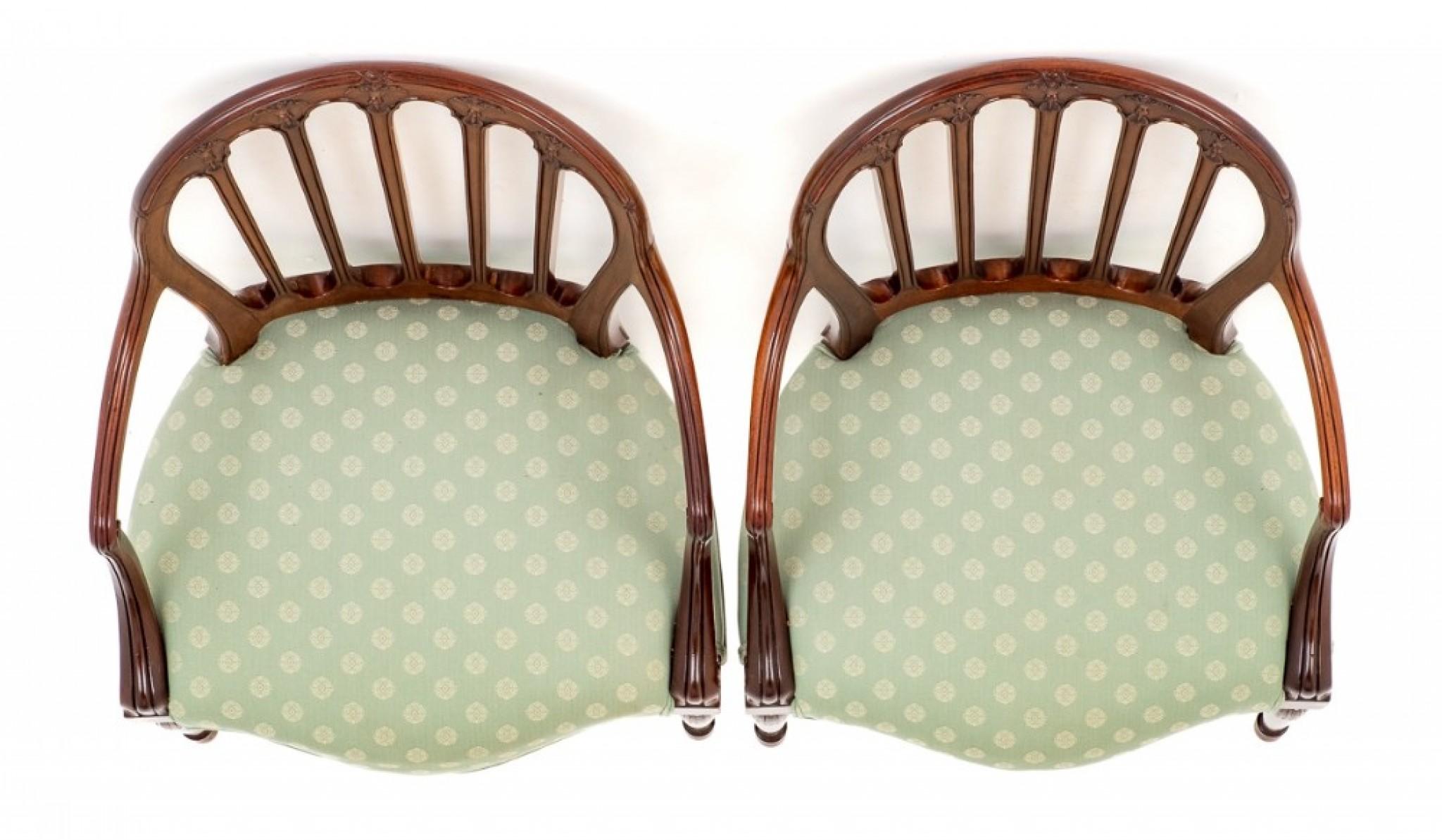 Early 20th Century Pair Hepplewhite Arm Chairs Mahogany, 1900 For Sale