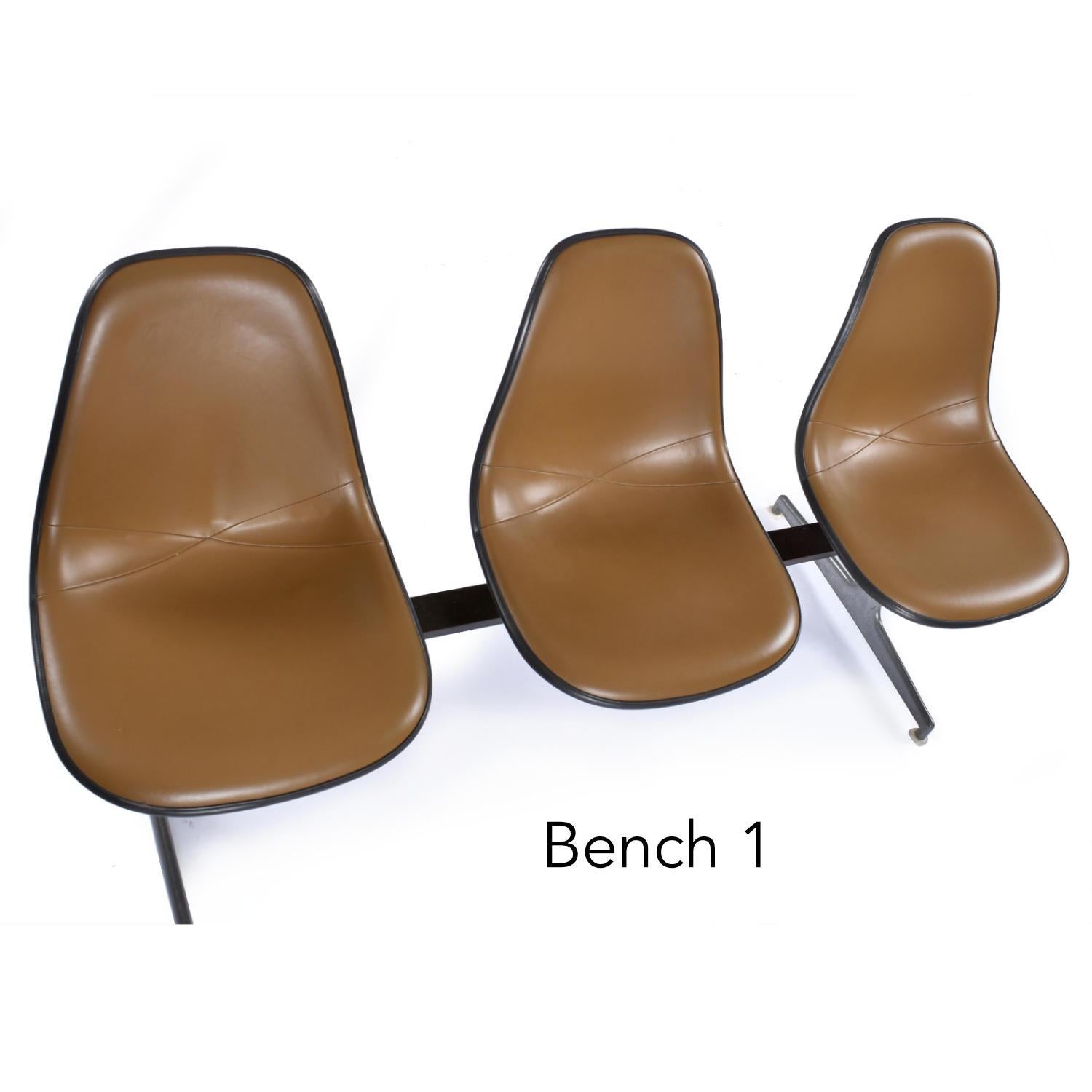 Paar Herman Miller Eames Tandem Bänke mit Brown Naugahyde Pad Shell Stühle 3