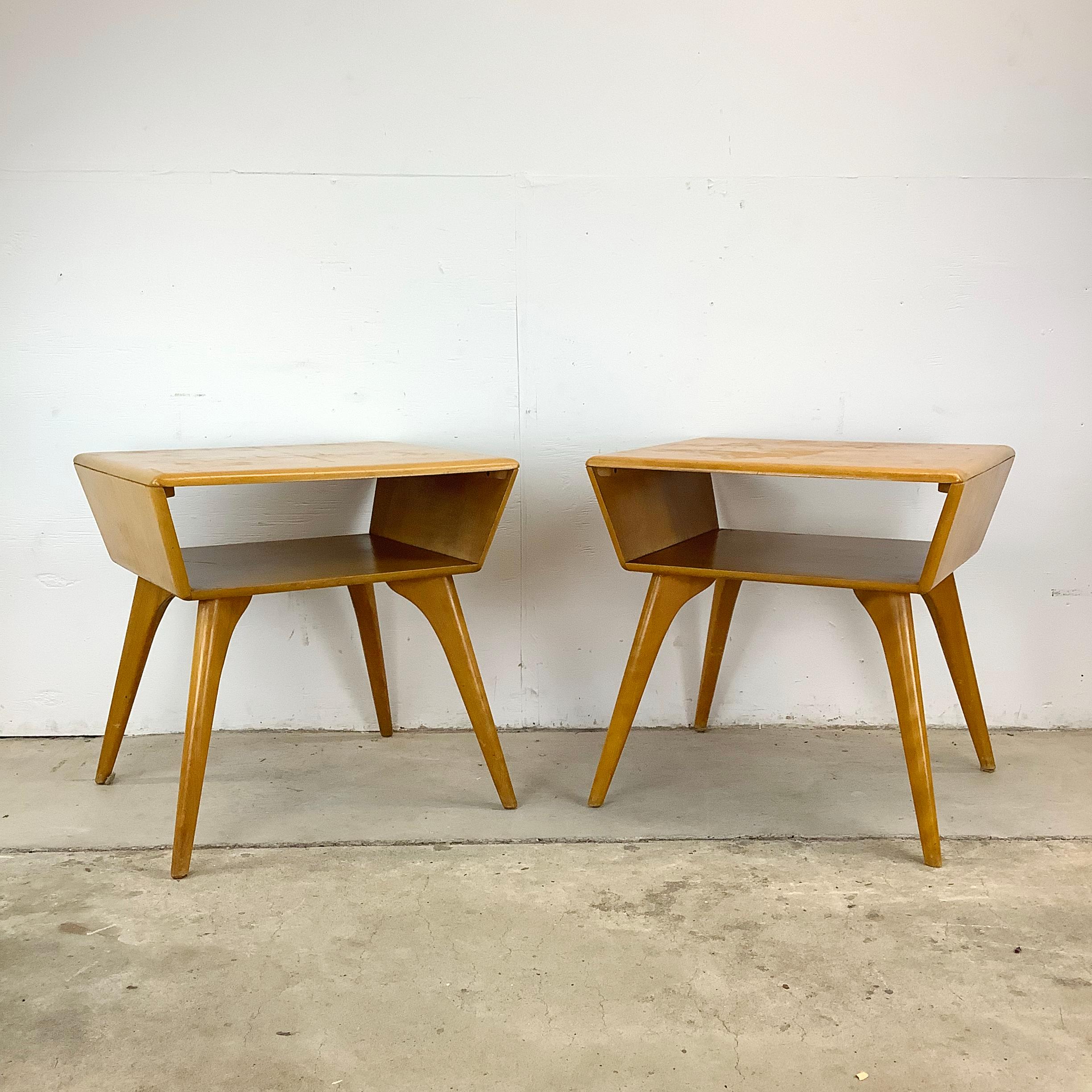 Pair Heywood-Wakefield End Tables 11