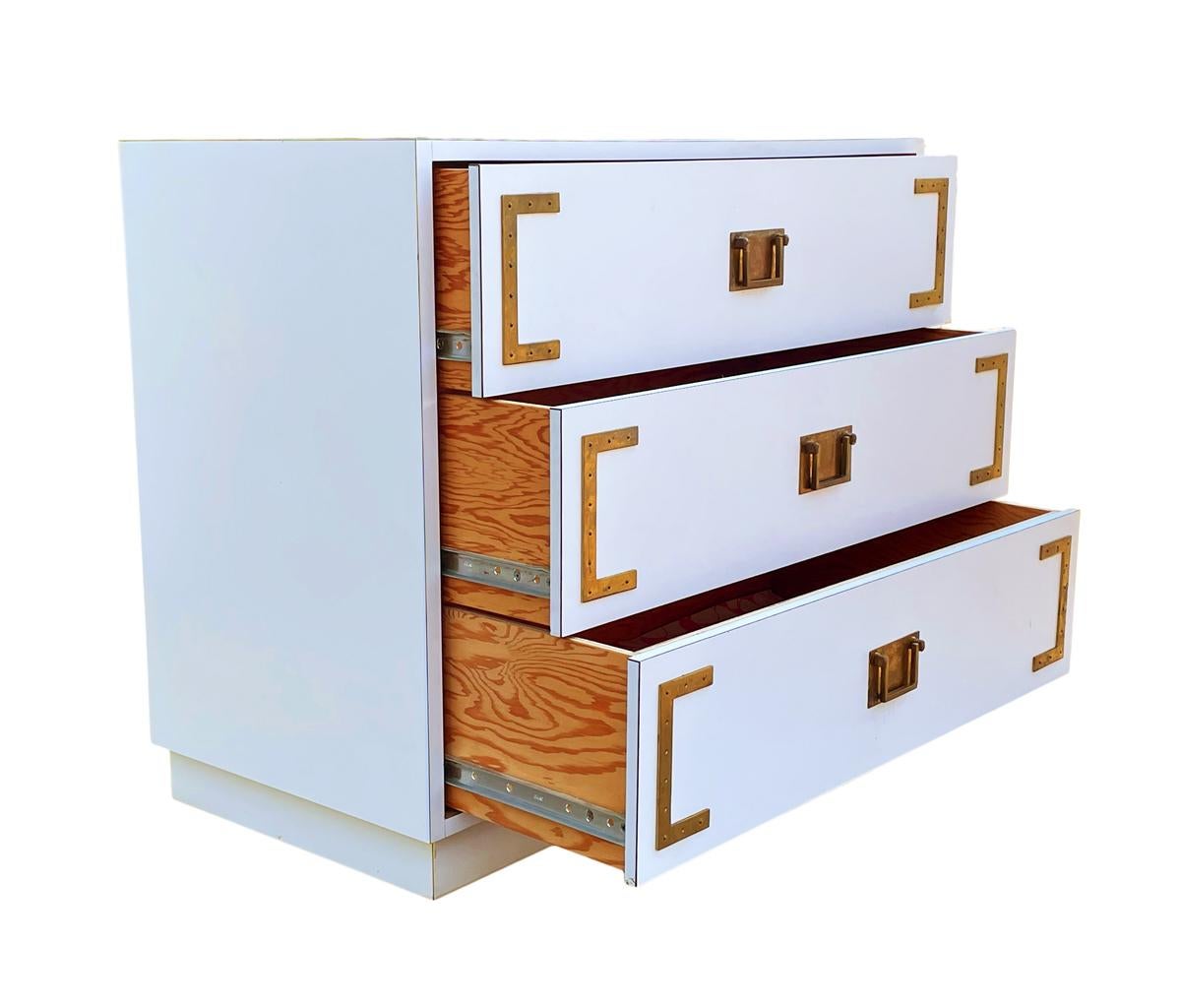 Pair Hollywood Regency Campaign Chests, Nightstands or Commodes in White & Brass For Sale 4