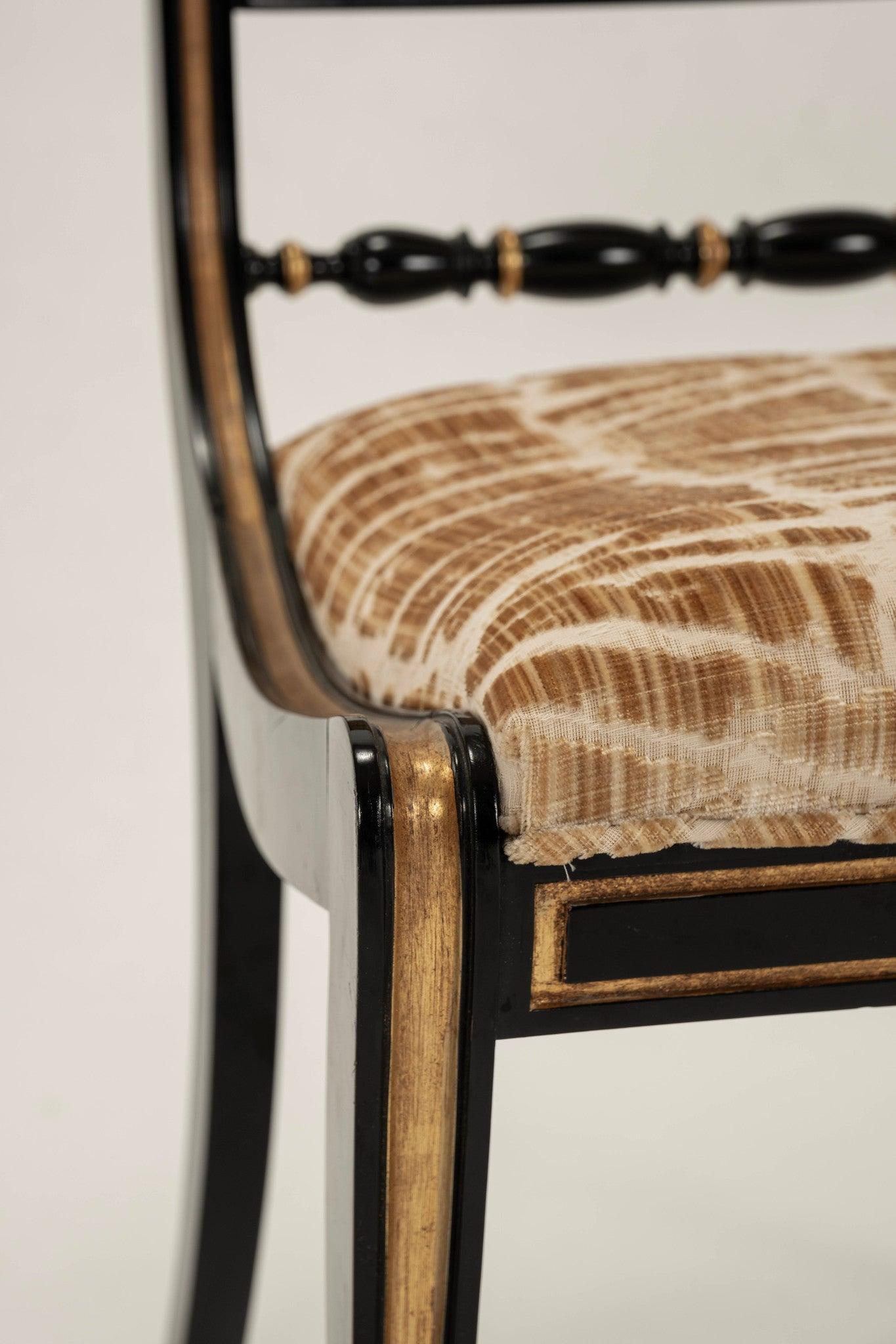 Coppia di sedie Hollywood Regency in vendita 3