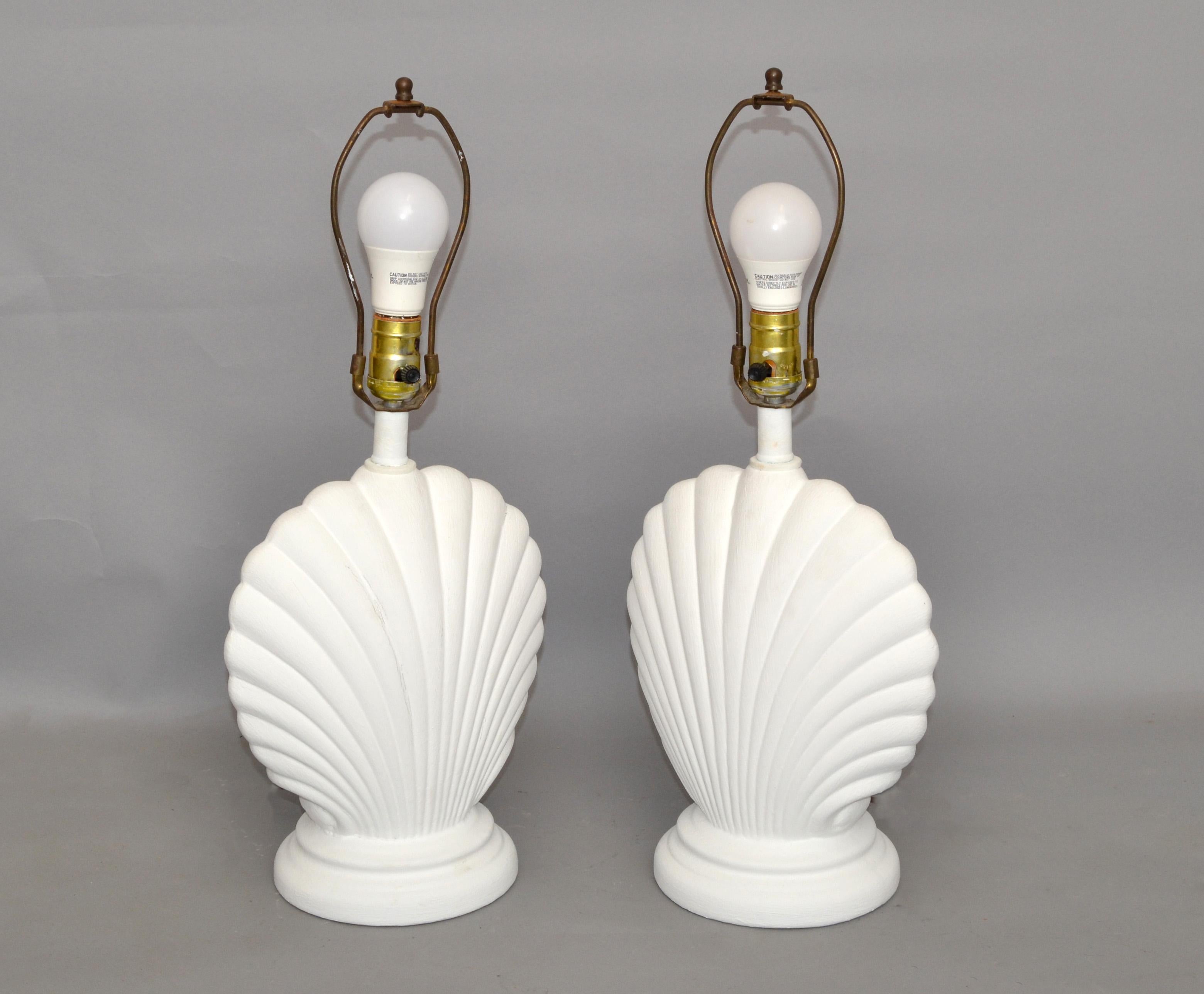 Pair Hollywood Regency Gesso Finish Nautical Seashell Shape Plaster Table Lamps For Sale 7