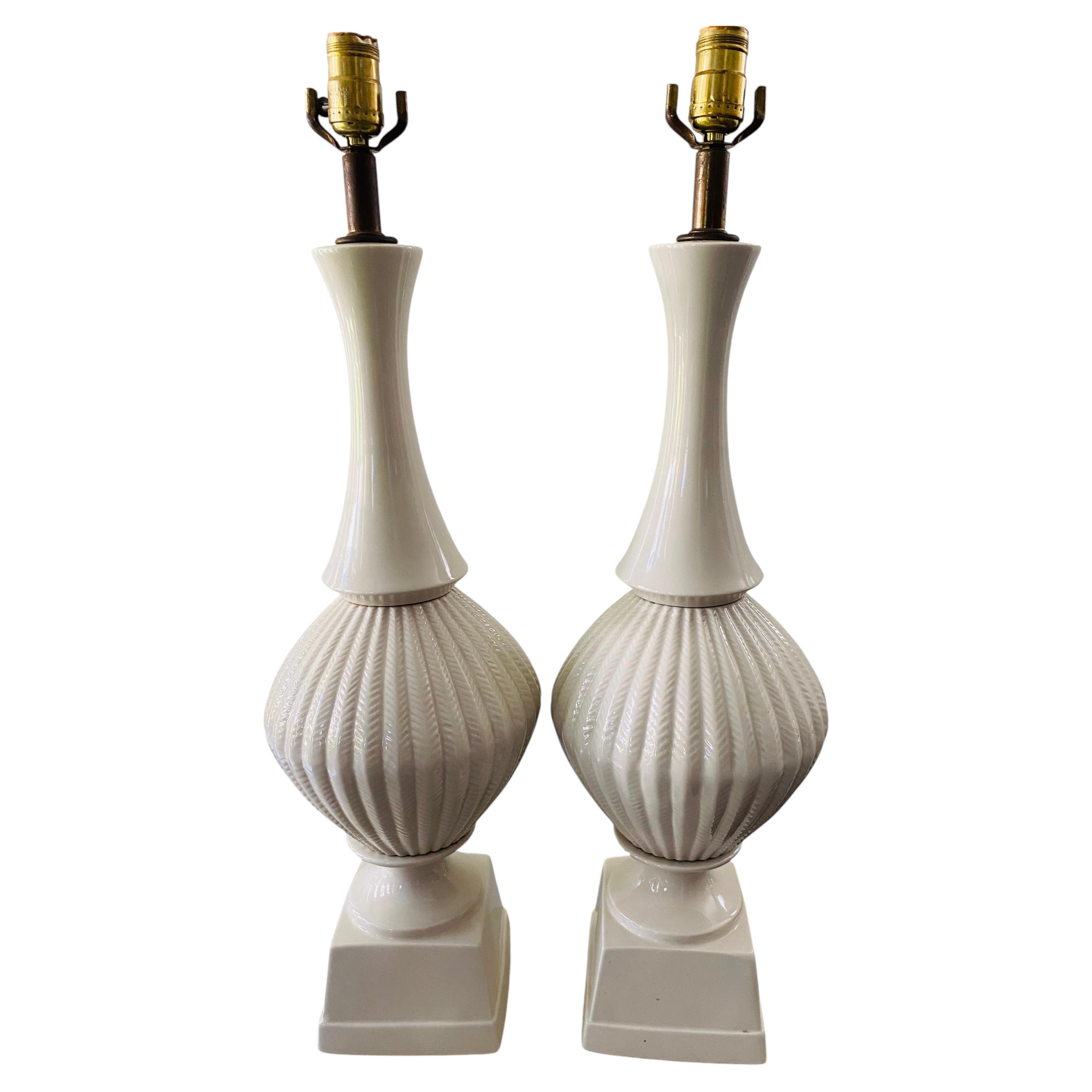 Hollywood Regency Ceramic Table Lamps Pair in the Style of Dorothy Draper For Sale
