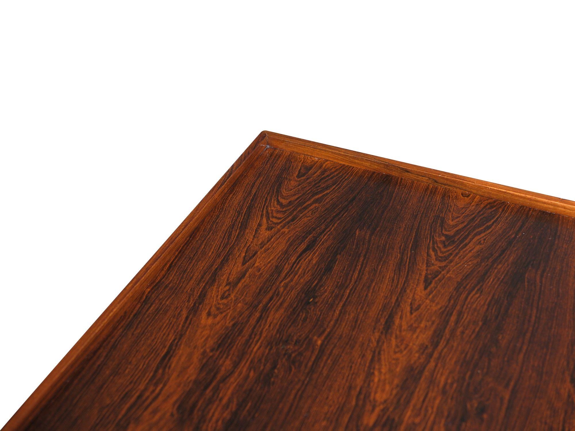Paire de tables de nuit en palissandre brésilien Ib Kofod-Larsen pour Brandi Moblefabrik en vente 2