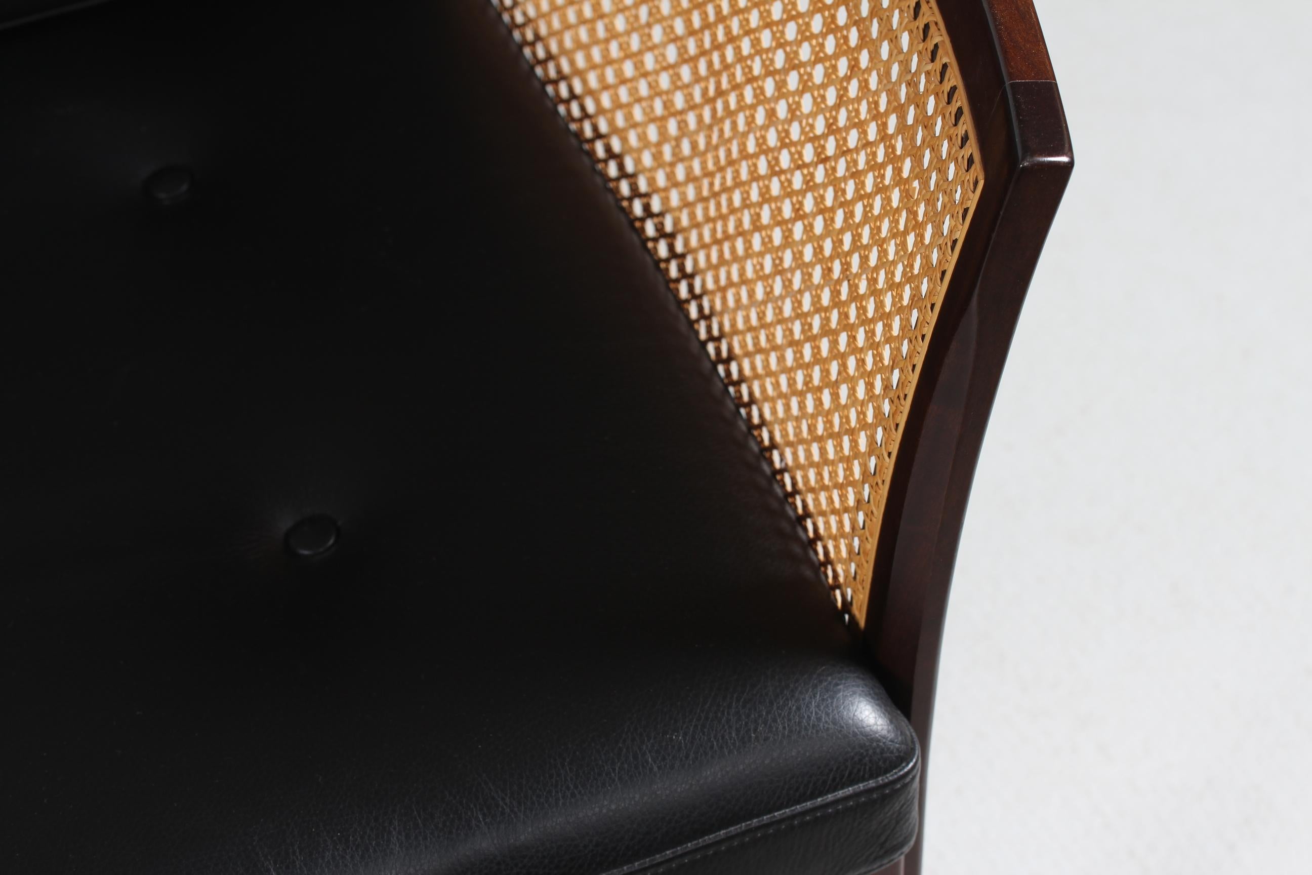 Cane Pair Illum Wikkelsø Plexus Chair of Mahogany Black Leather Upholstery, Denmark
