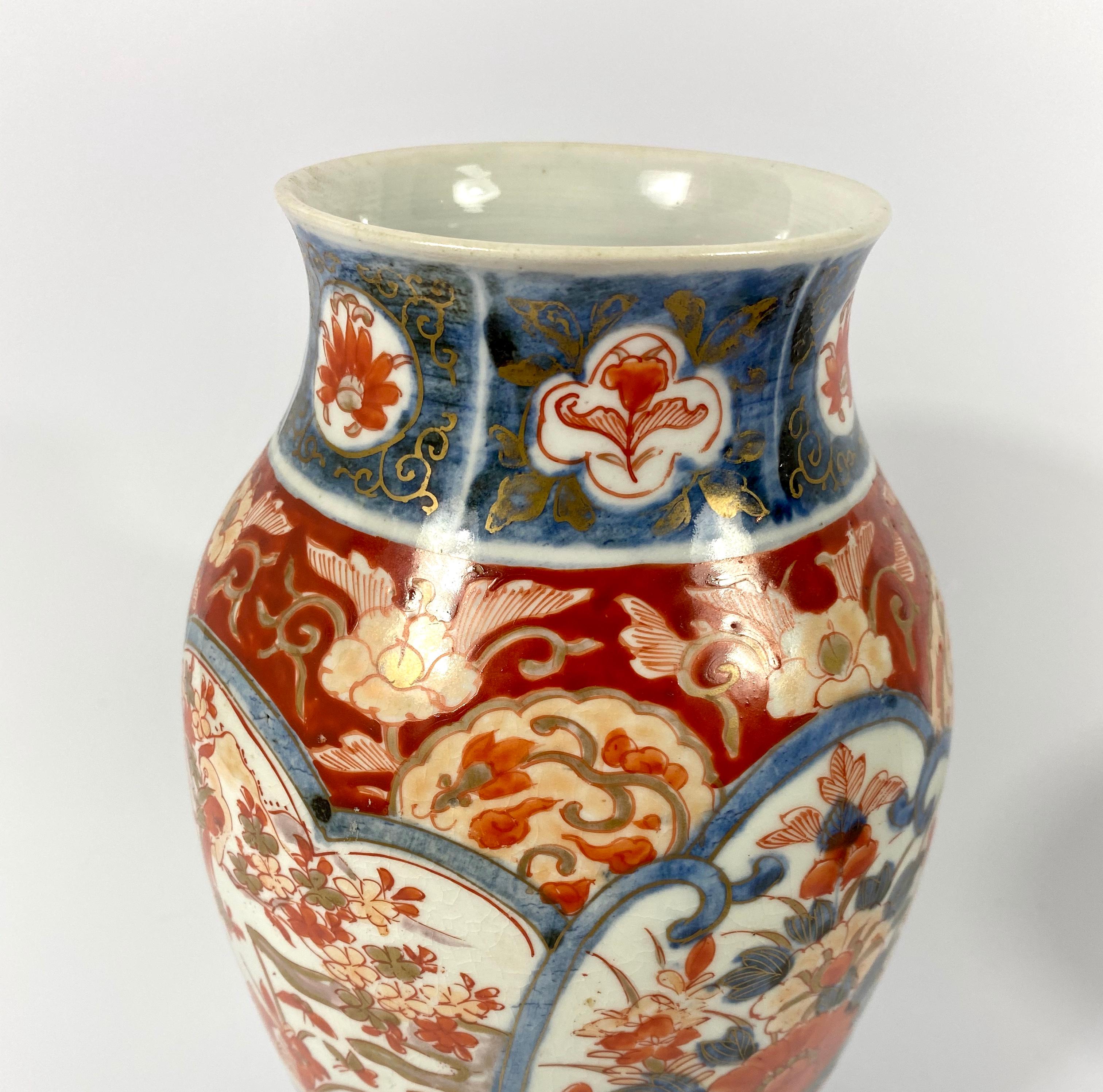 Pair of Imari Porcelain Vases, Japan, circa 1890, Meiji Period In Good Condition In Gargrave, North Yorkshire