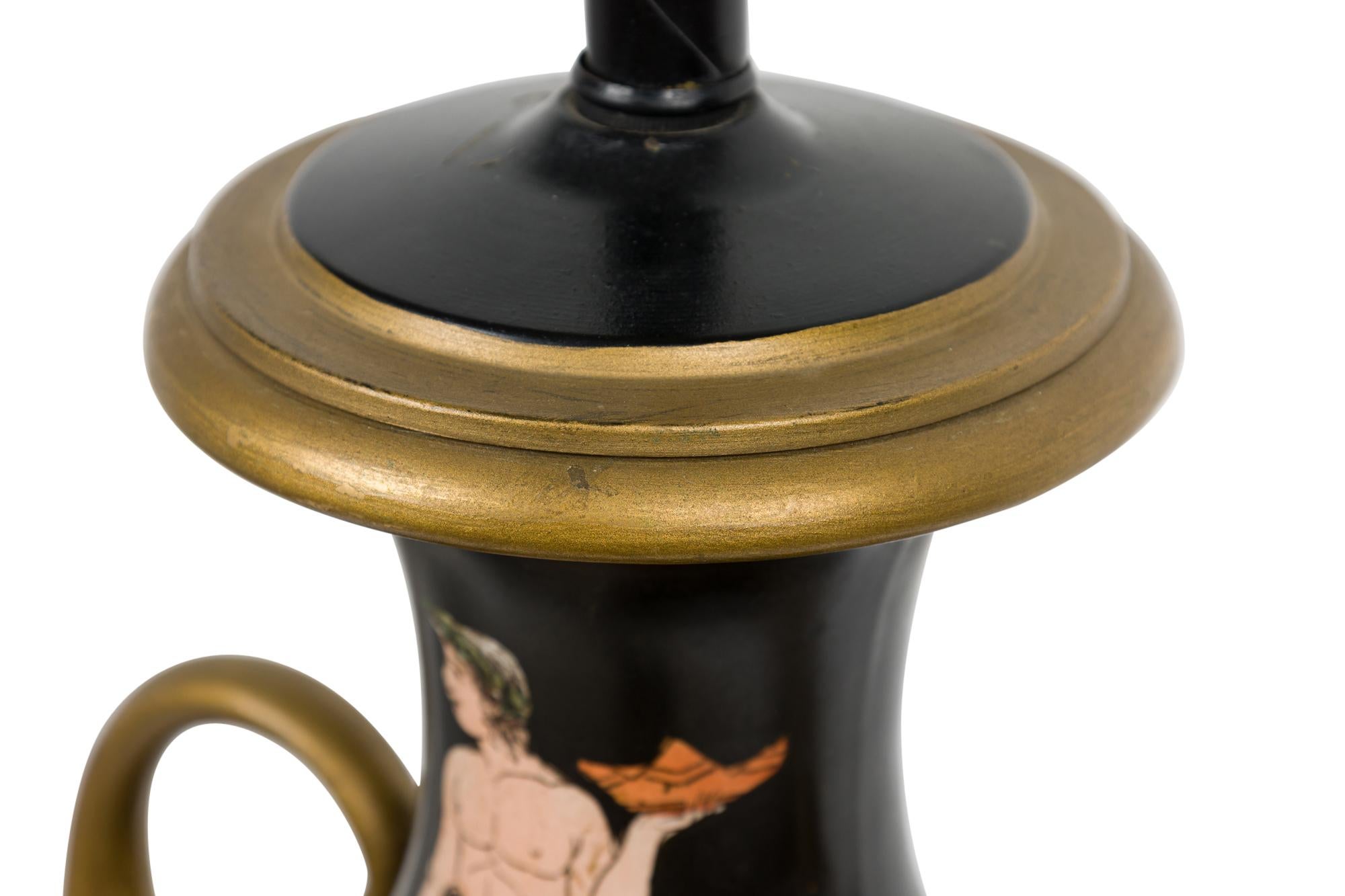 Pareja Importante Urna de Cerámica Inglesa Victoriana adaptada como Lámpara por Samuel en venta 2