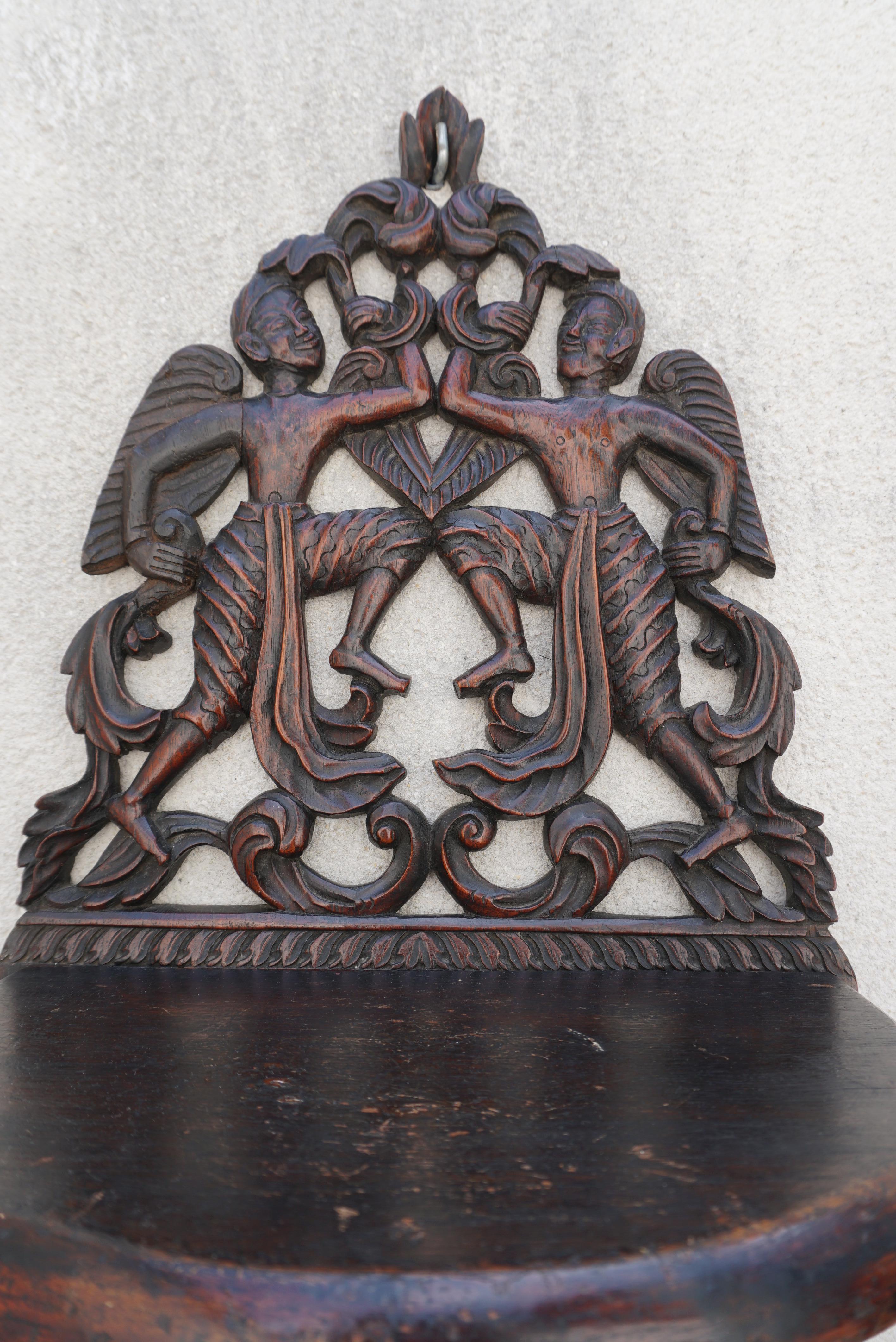 20th Century Pair Indonesian Carved Figural Wall Console Brackets For Sale