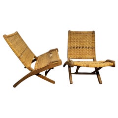 Pair Indoor/outdoor Modernist Hans Wegner Style folding lounge chairs/ Jute