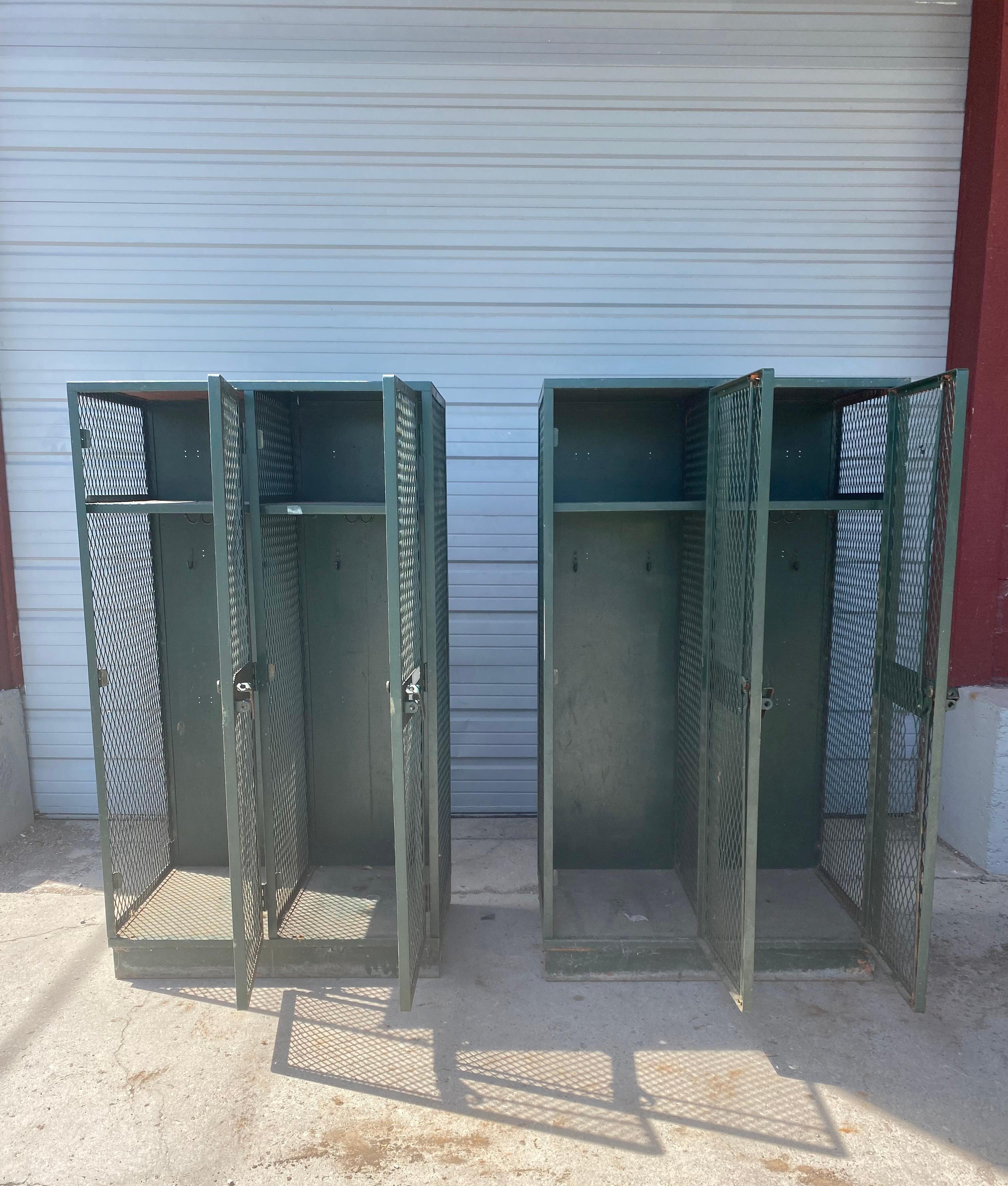 metal cage cabinet