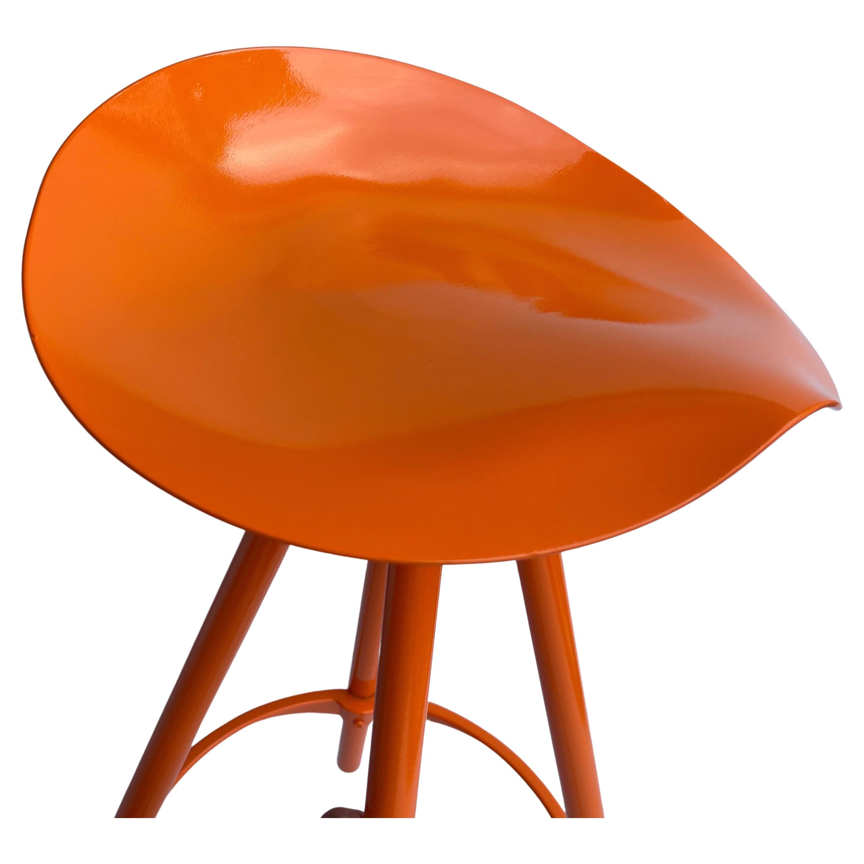industrial swivel bar stools