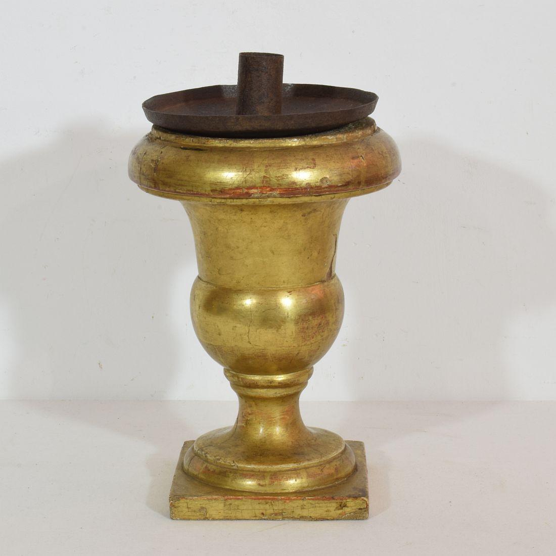 Paire de chandeliers Médicis en bois doré sculpté du XIXe siècle en vente 10