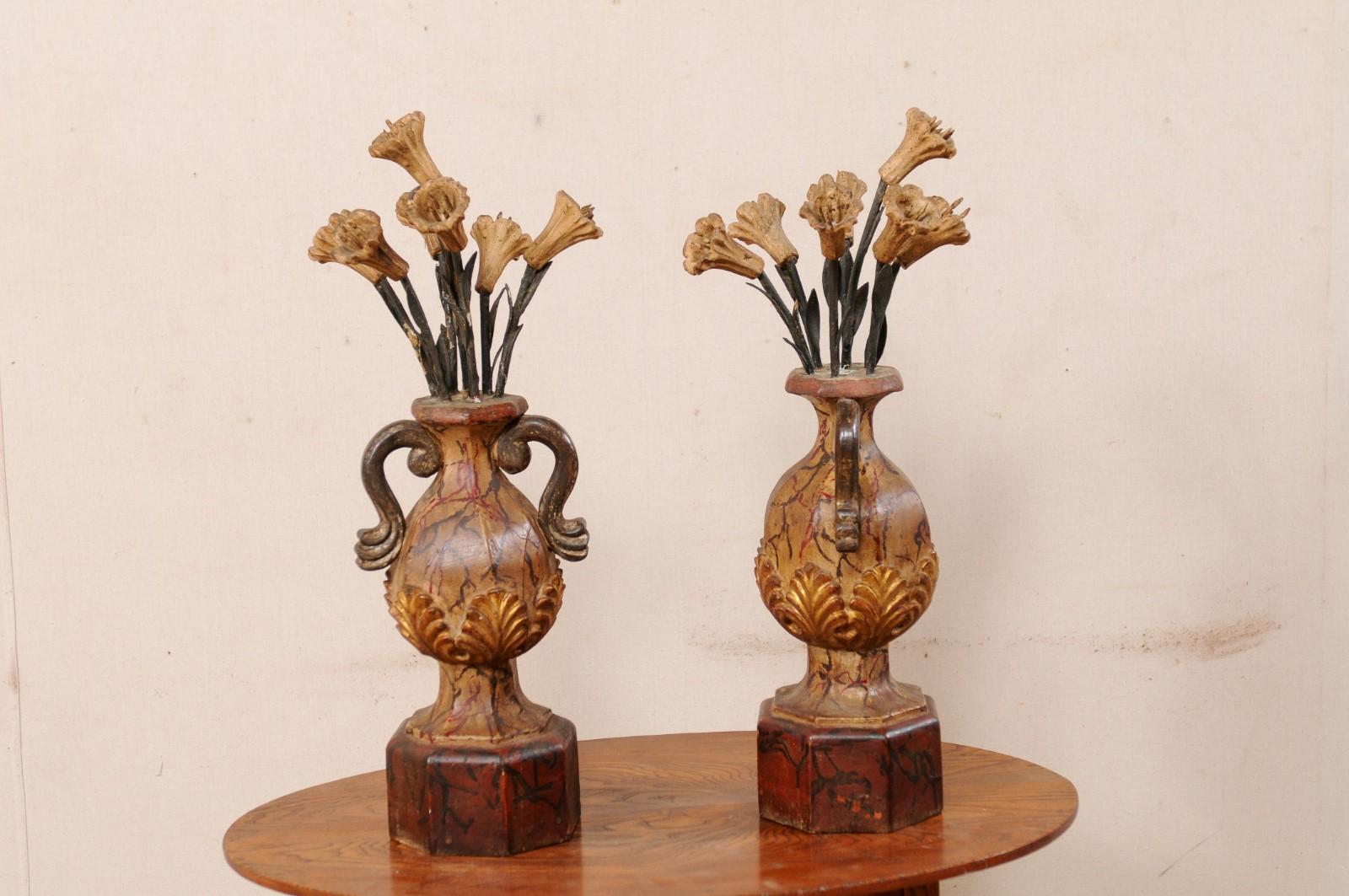 Pair of Italian Antique Carved-Wood Bouquet Urns with Polychrome Finish For Sale 1
